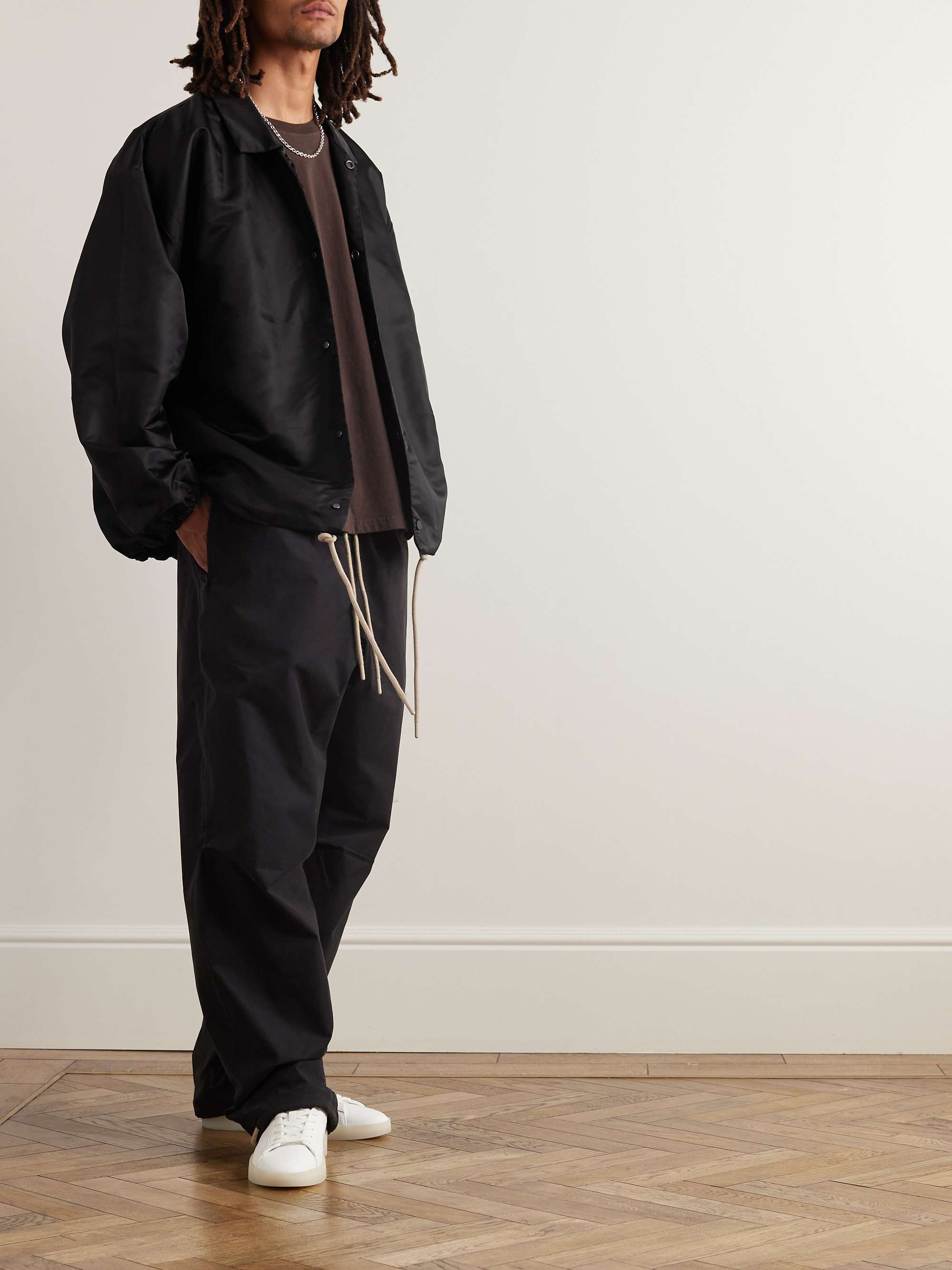 FEAR OF GOD ESSENTIALS