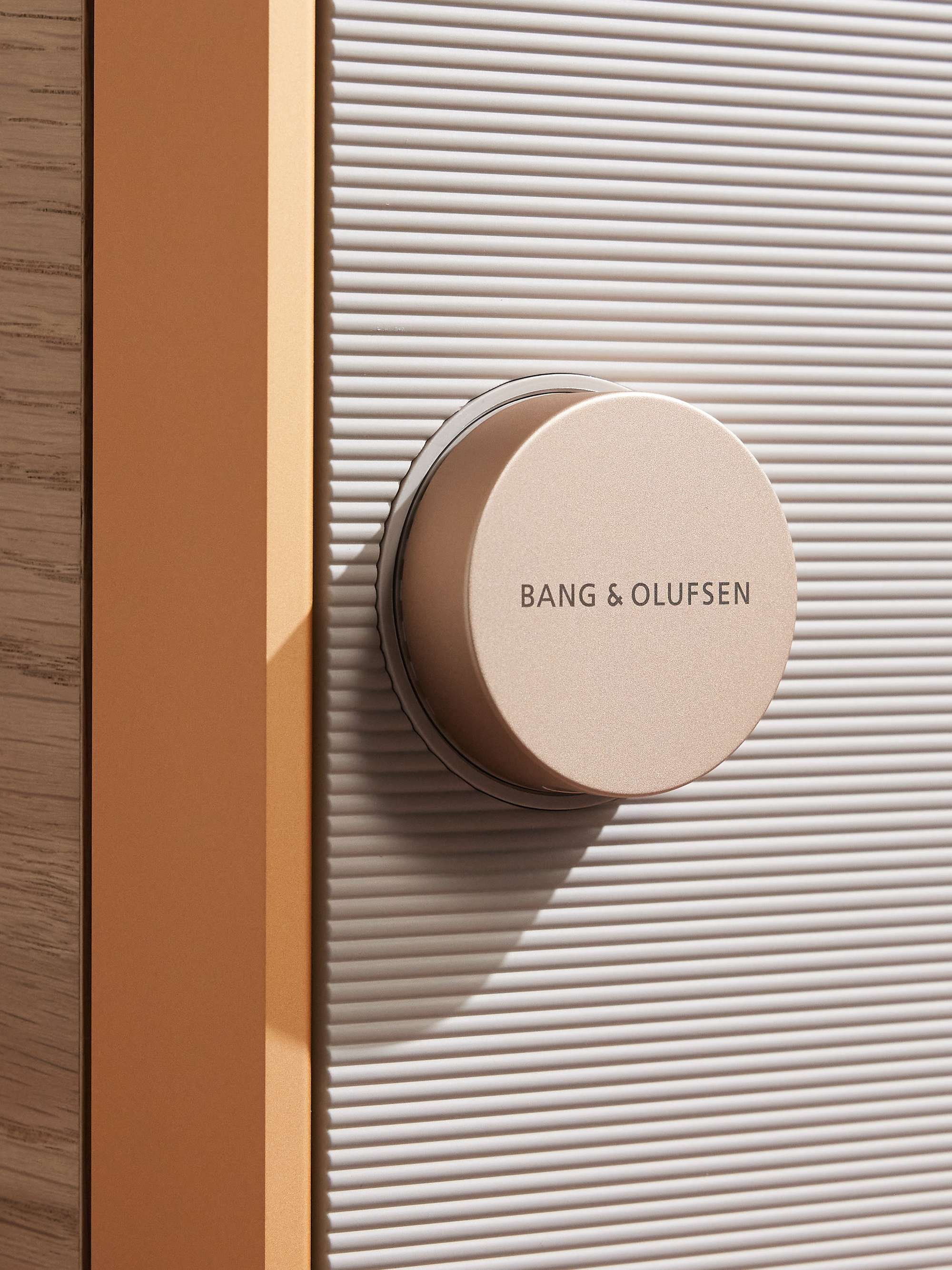 BANG & OLUFSEN