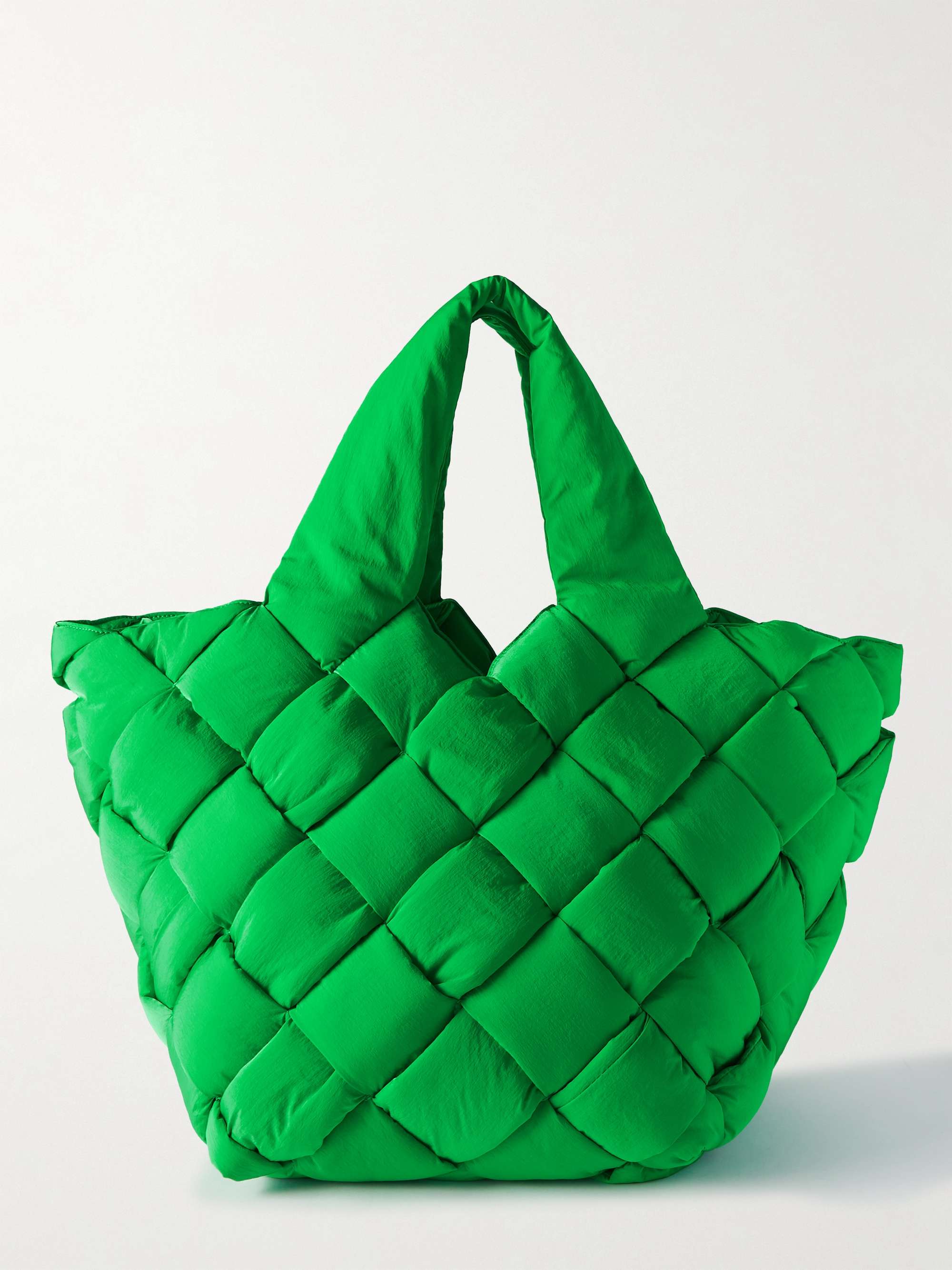 Bottega Veneta Cassette Shoulder Bag in Green Braided Leather