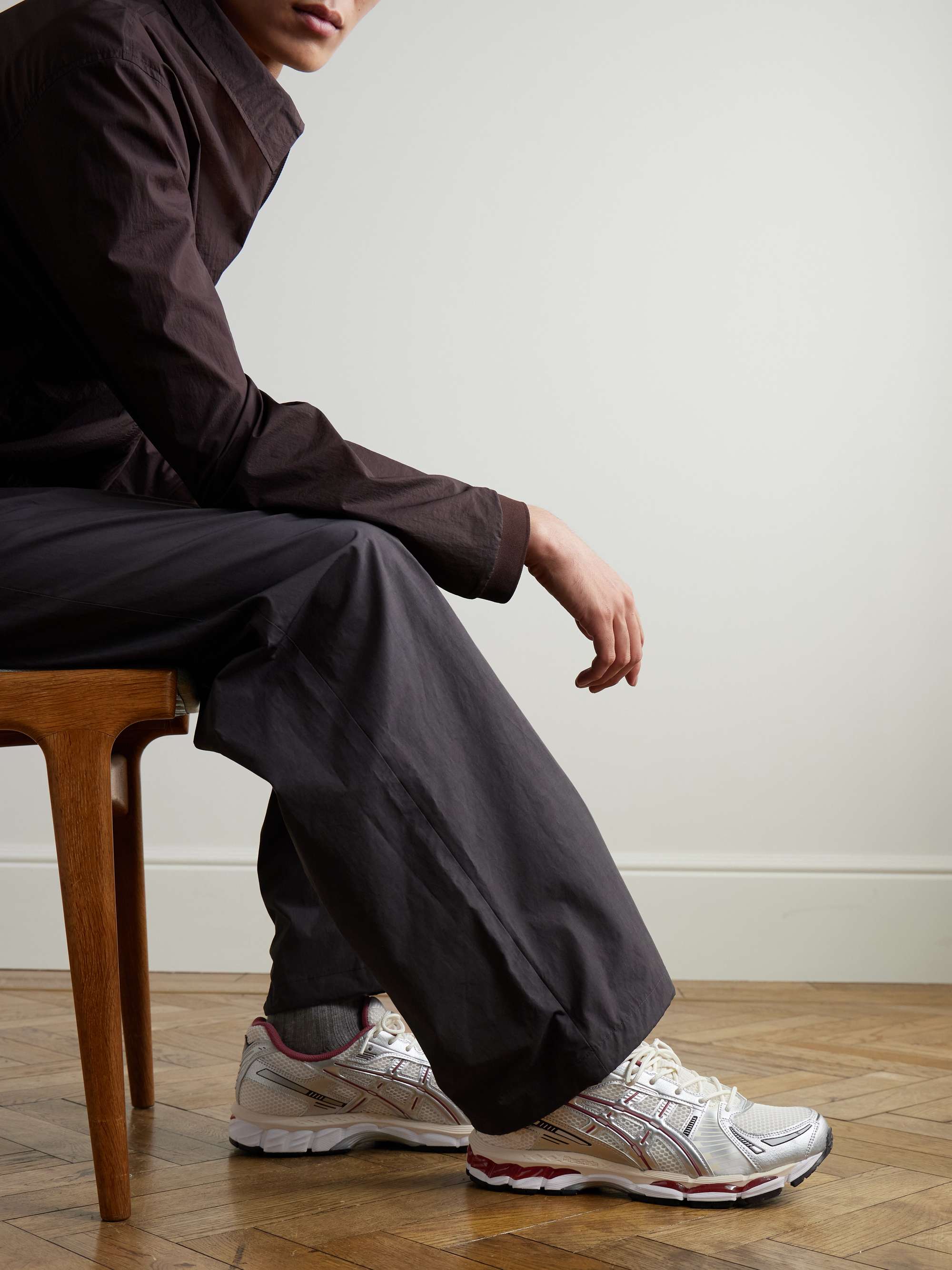 ASICS