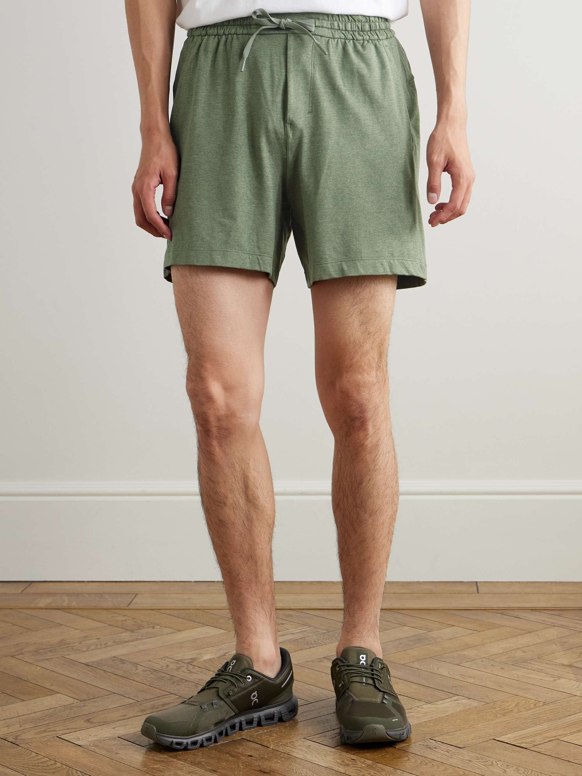 LULULEMON
