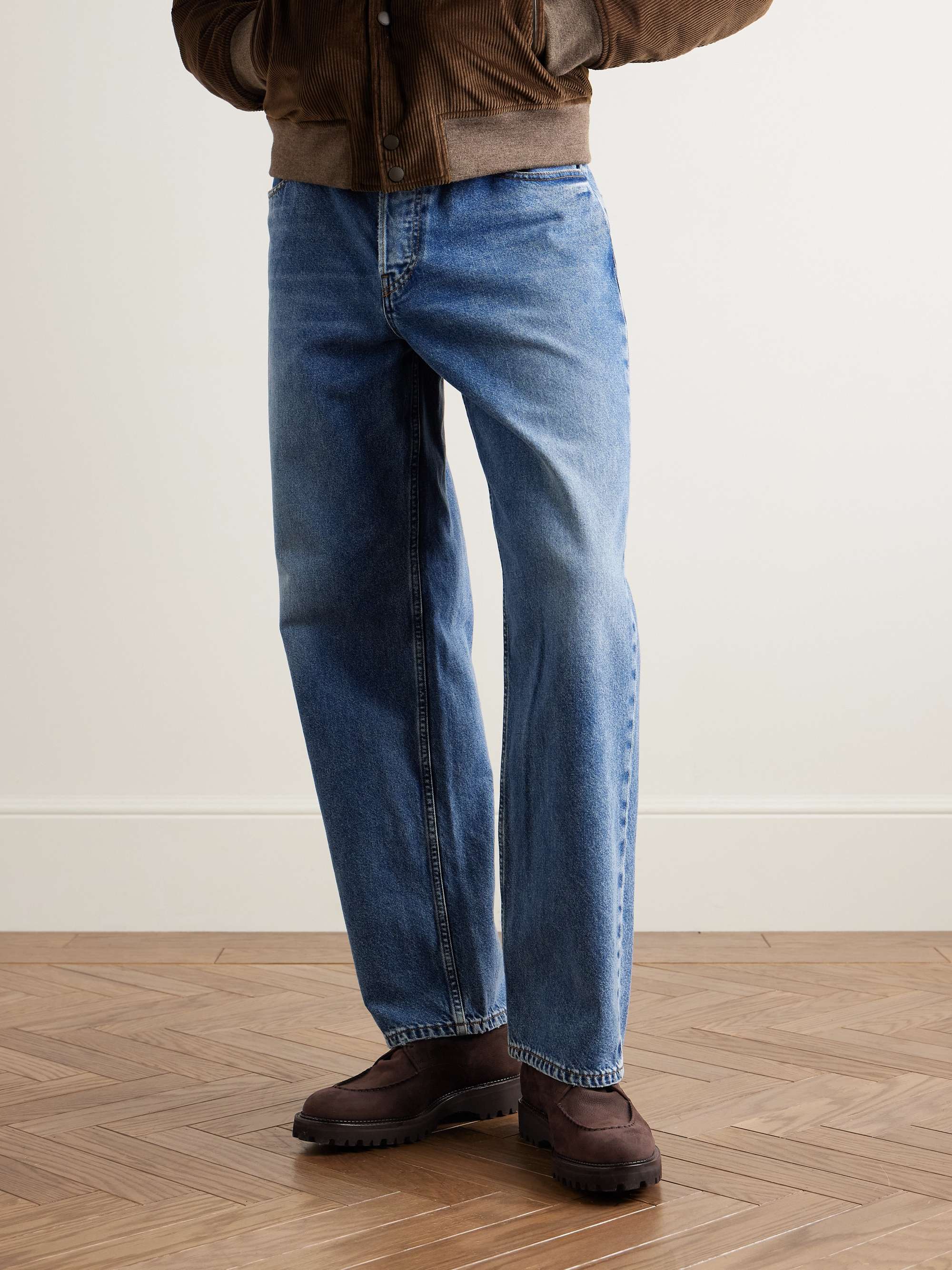 JOHN LOBB