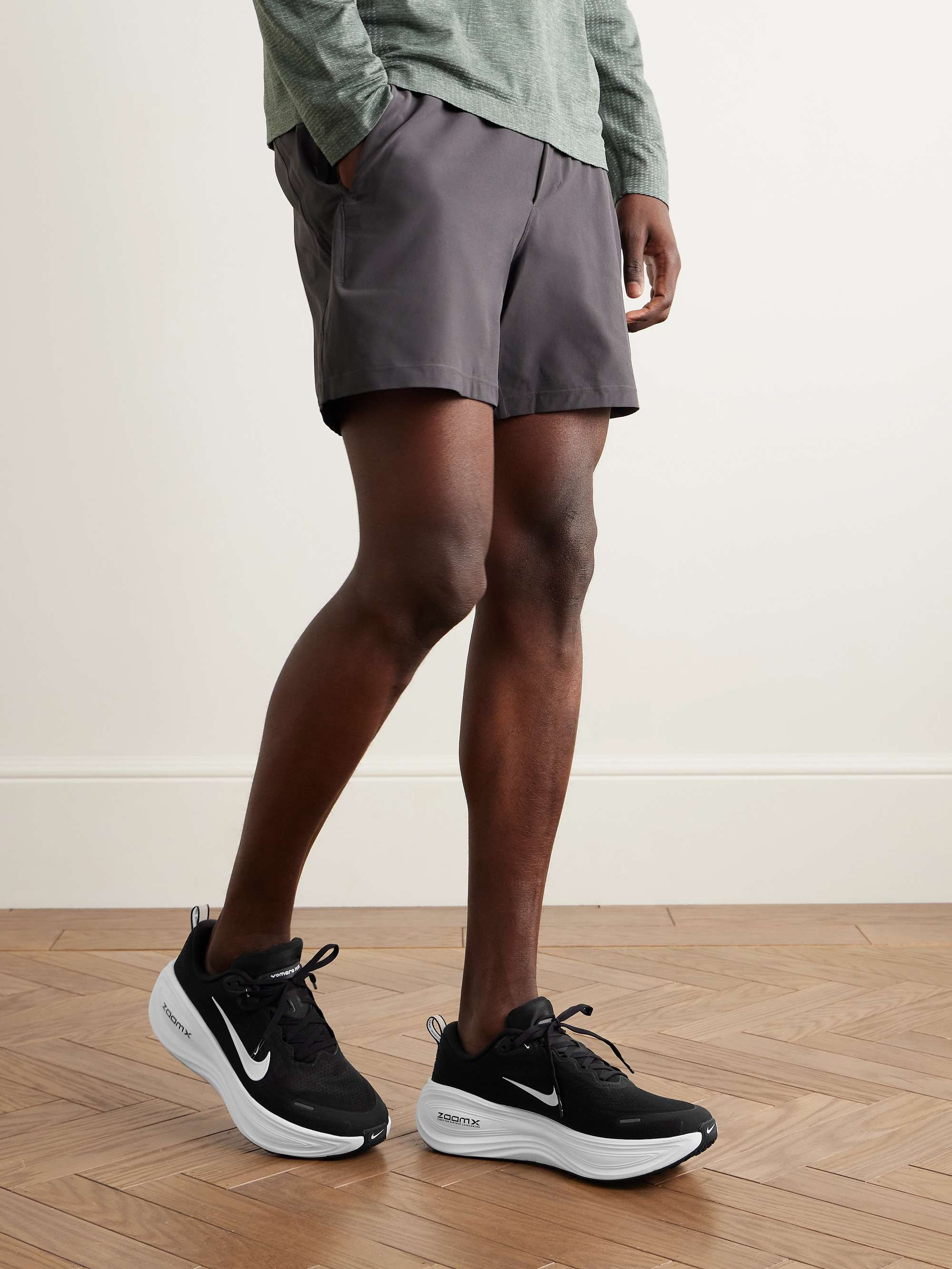 NIKE RUNNING