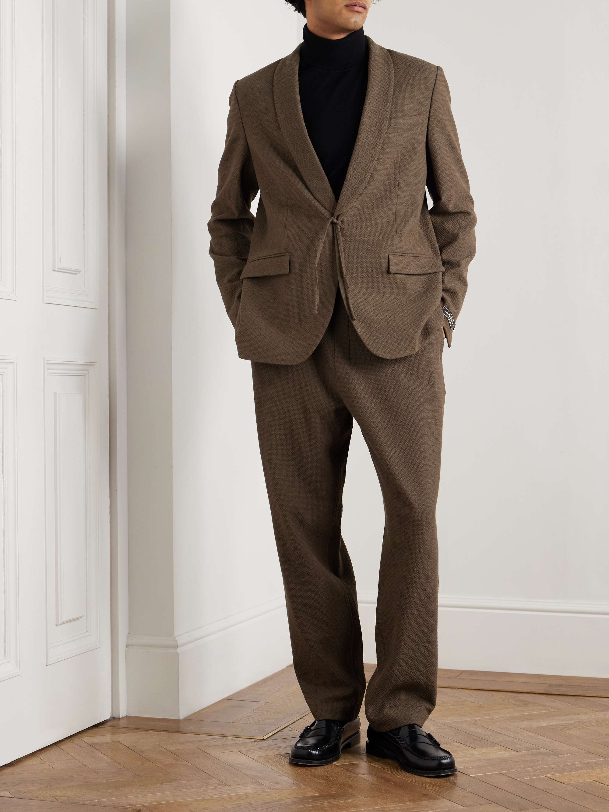 A KIND OF GUISE