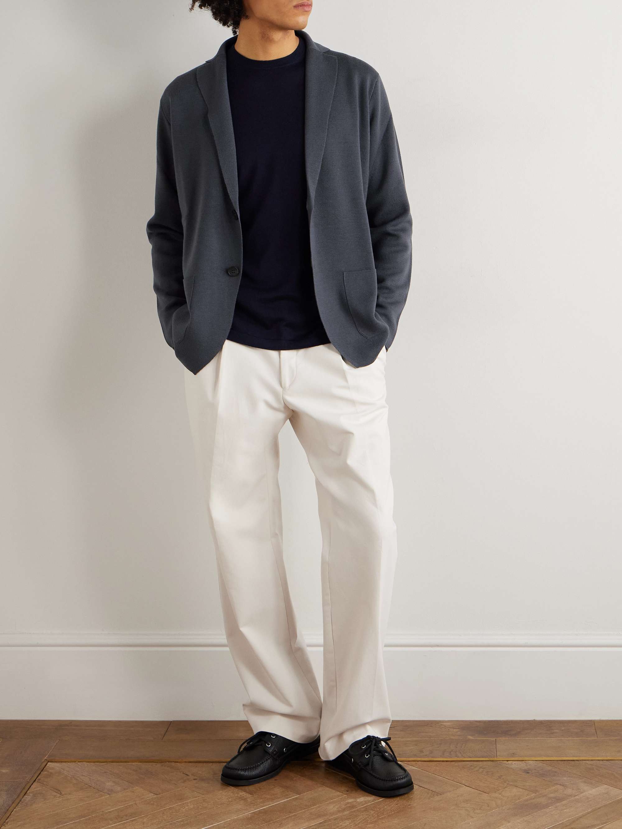 THOM SWEENEY