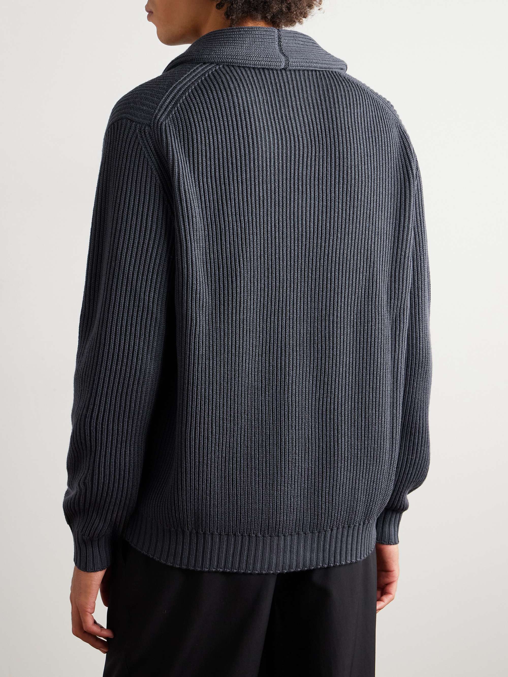 THOM SWEENEY