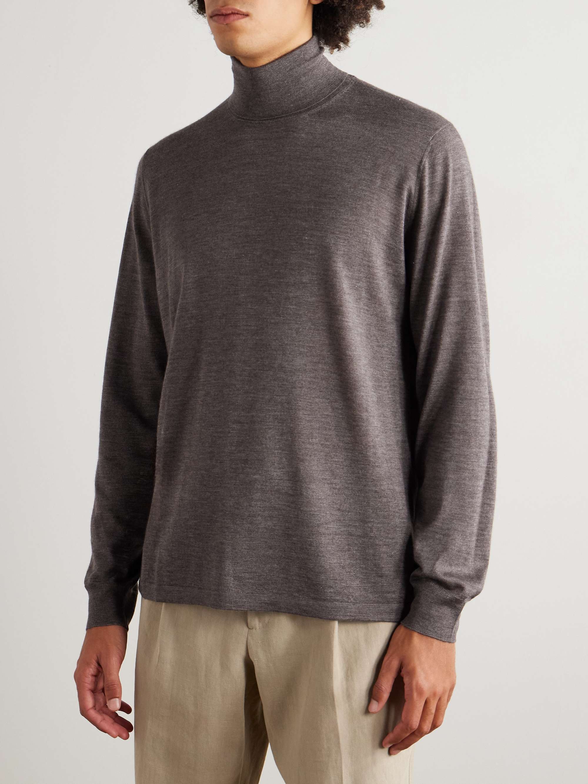 THOM SWEENEY