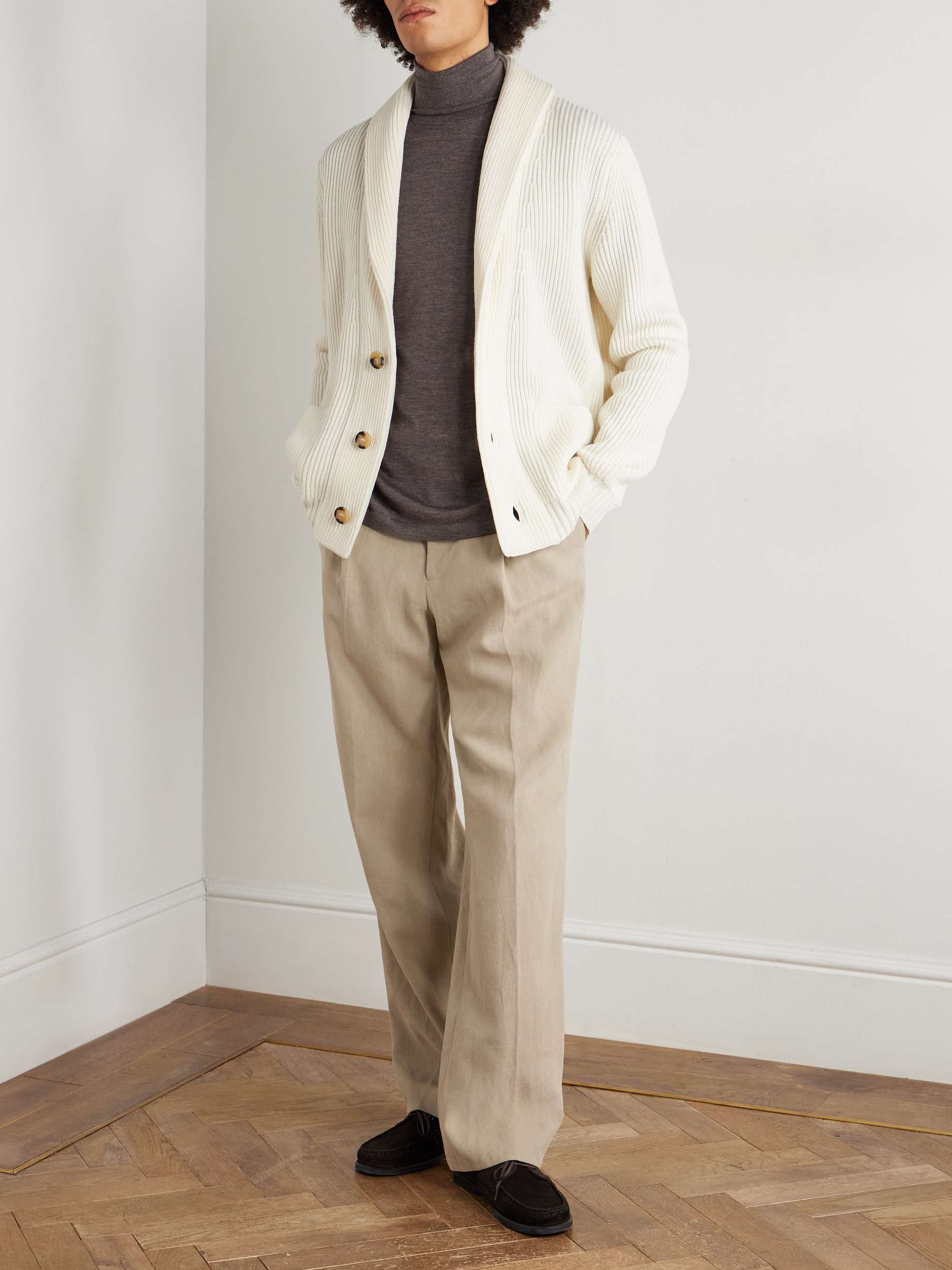 THOM SWEENEY
