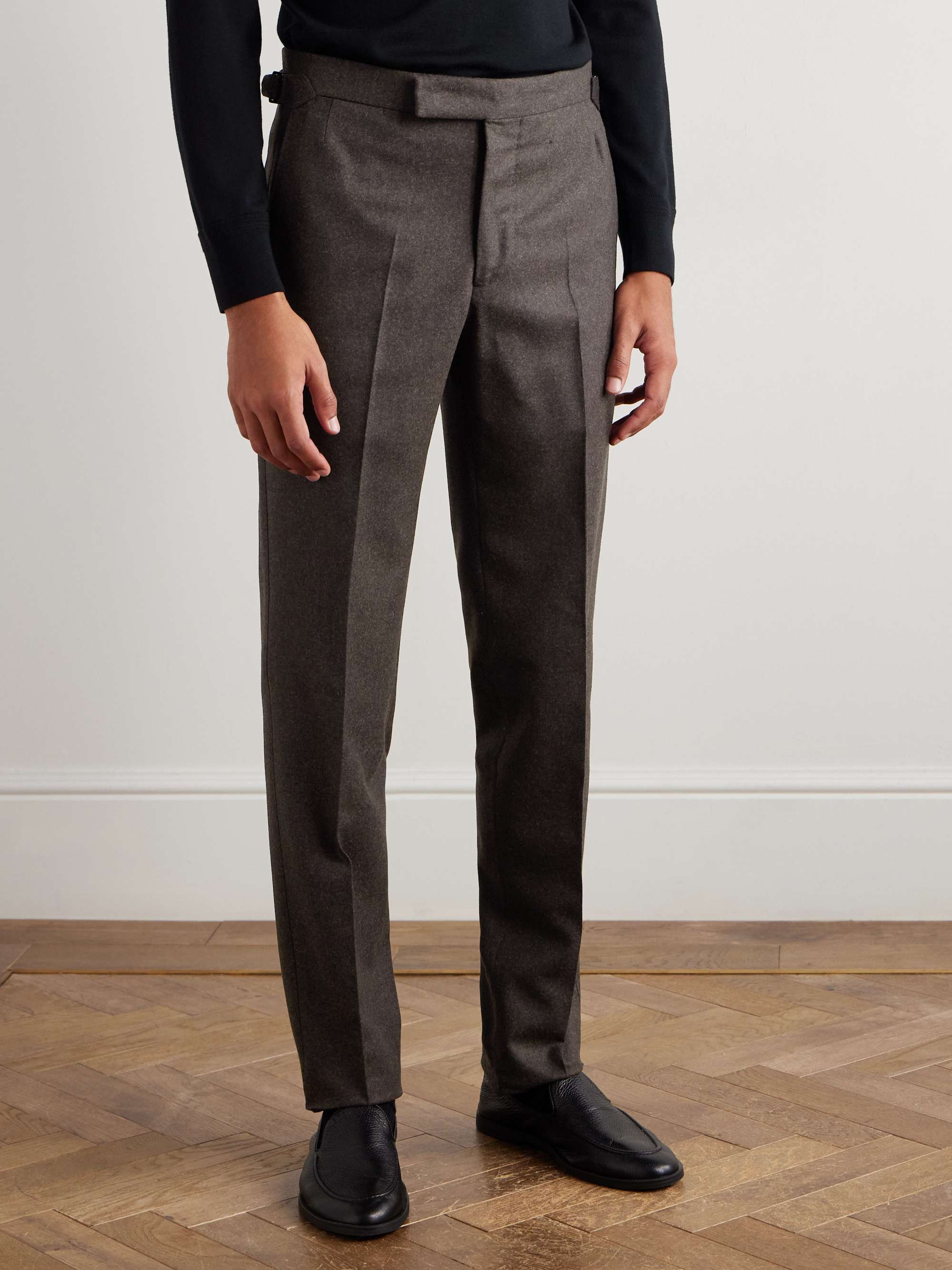 THOM SWEENEY