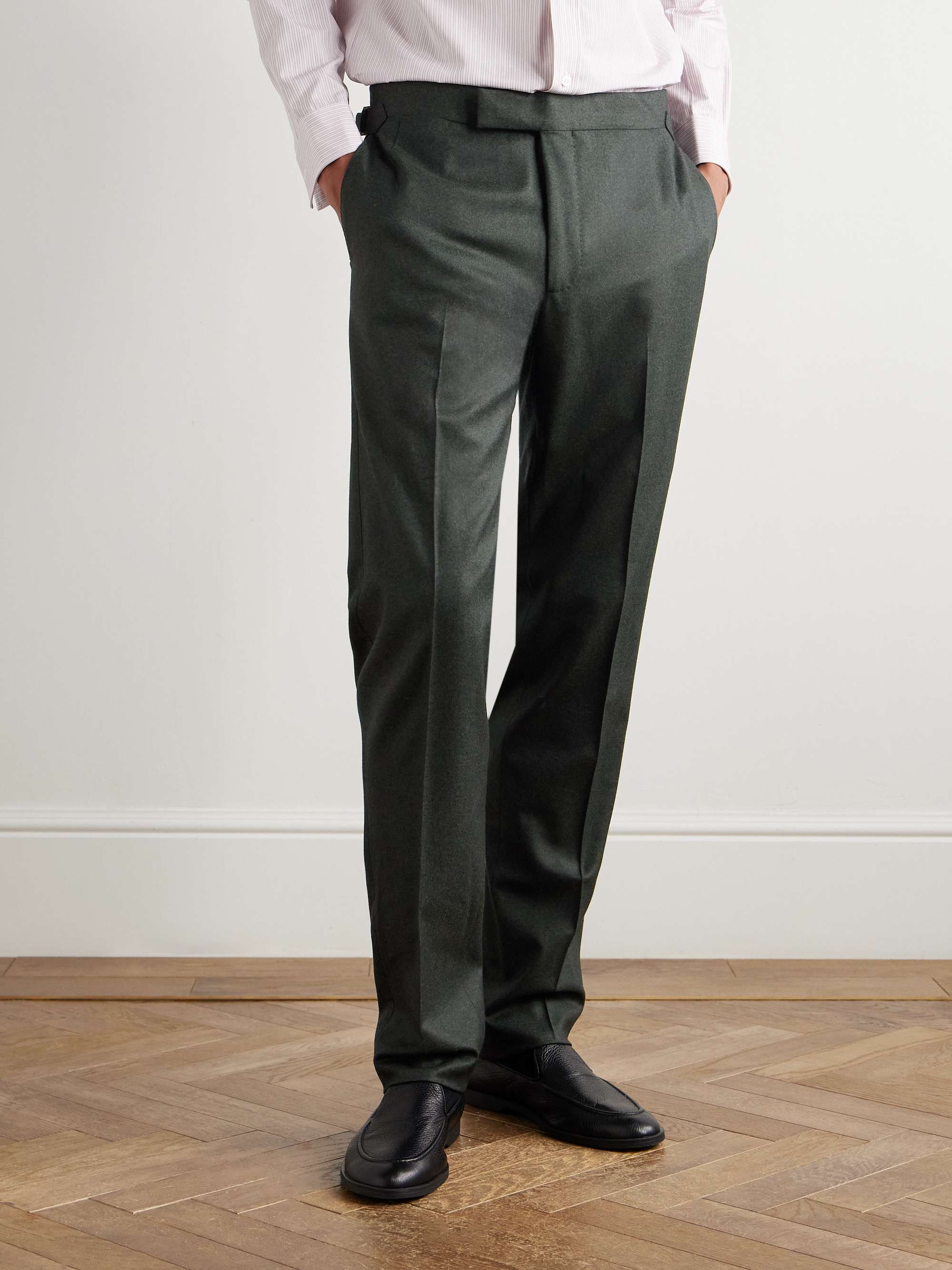 THOM SWEENEY