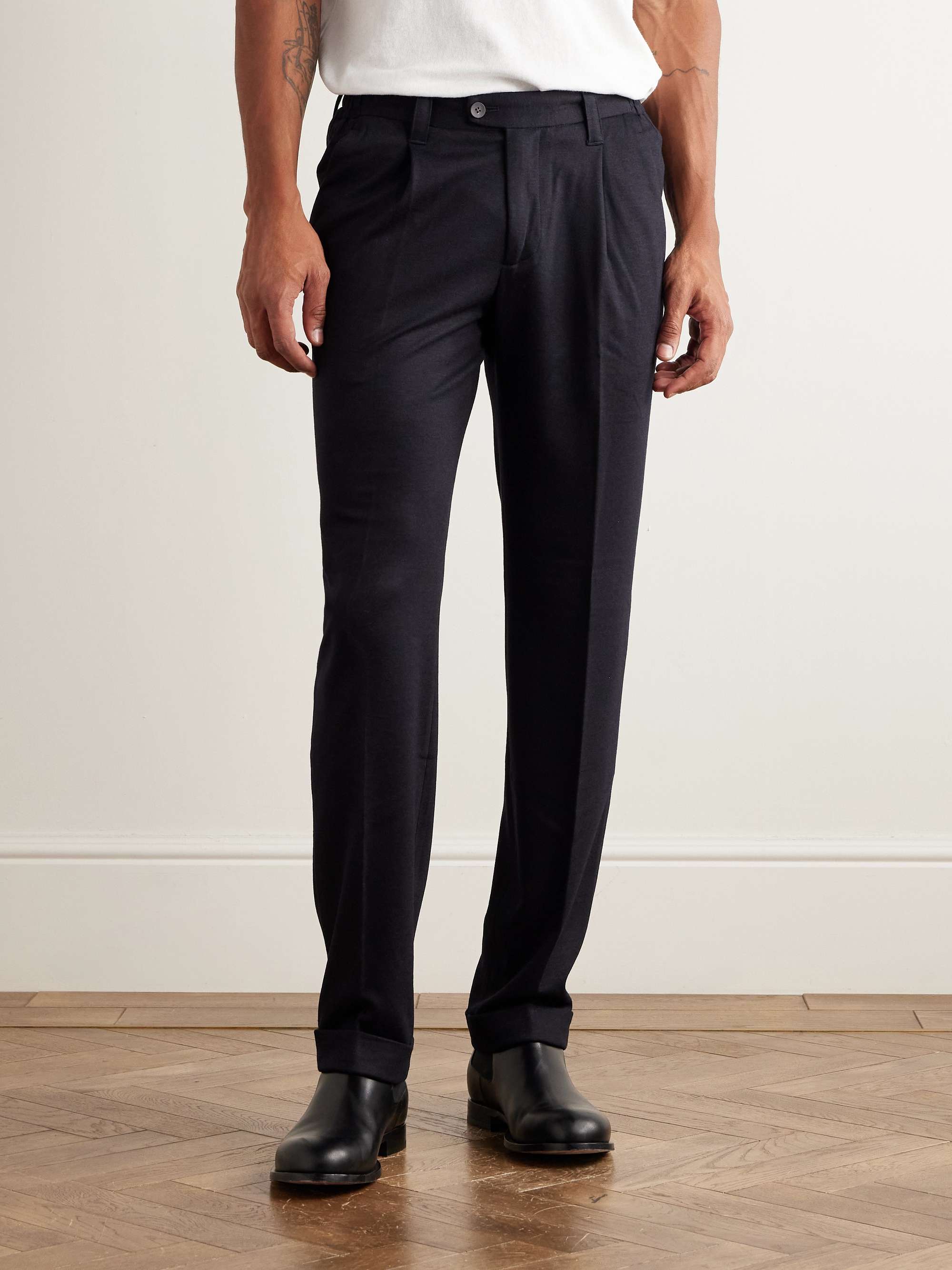 THOM SWEENEY