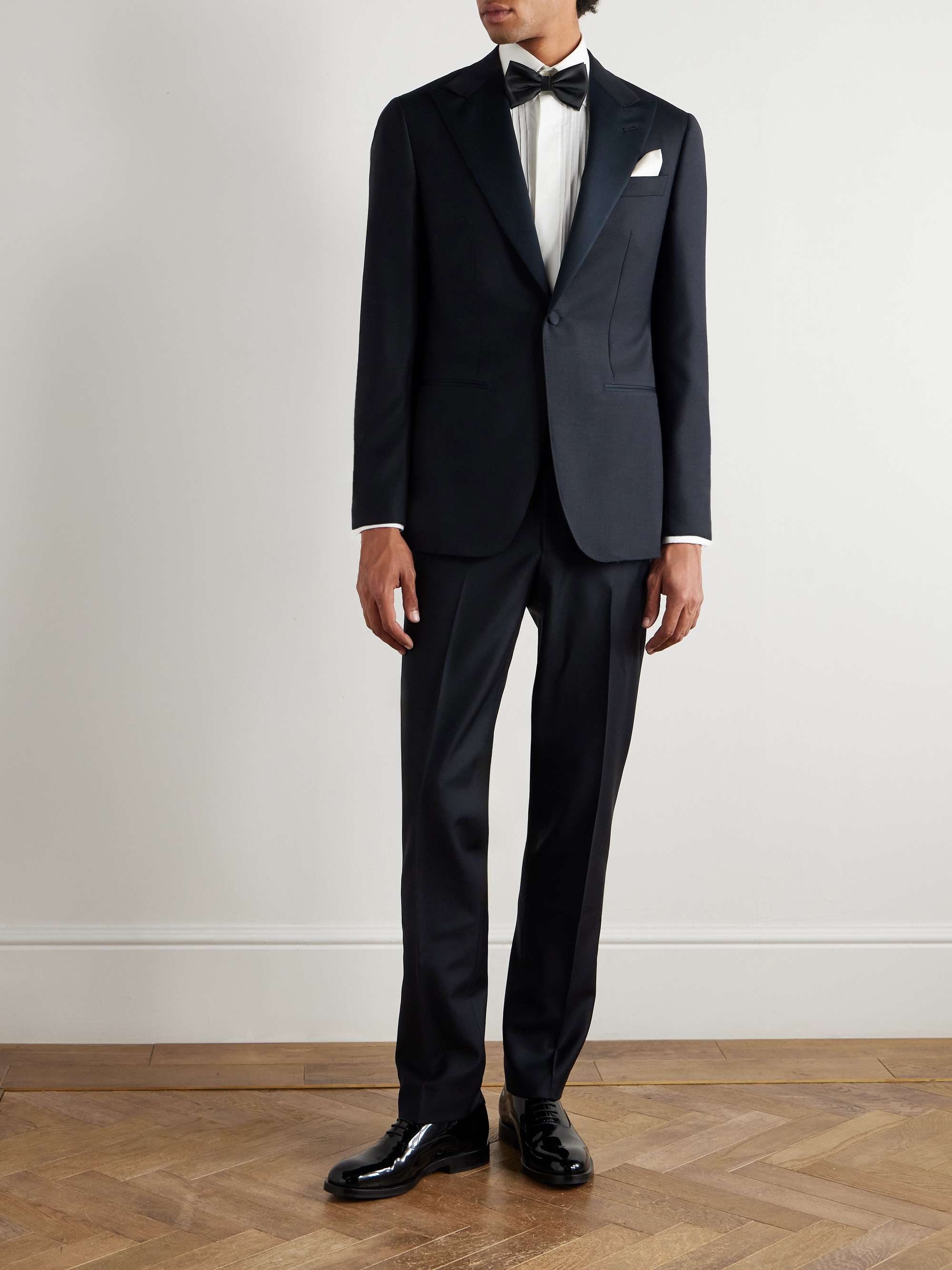 THOM SWEENEY