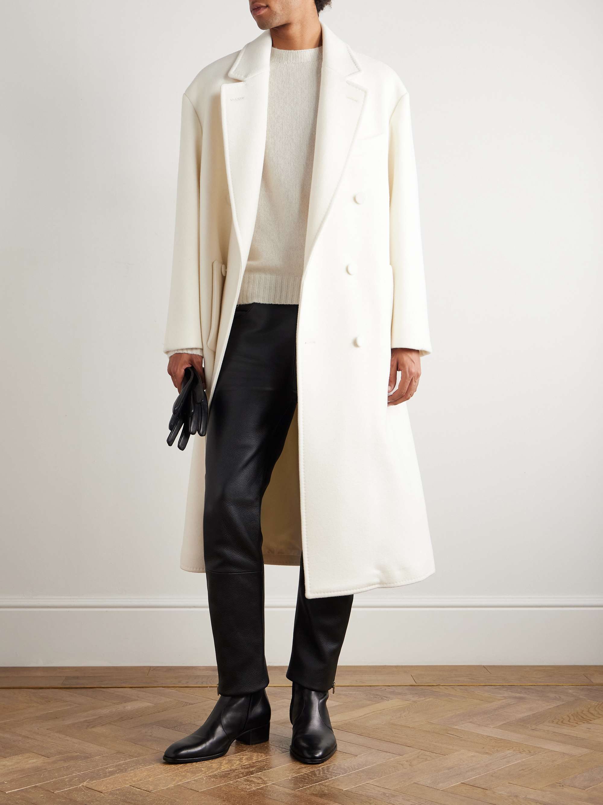 TOM FORD