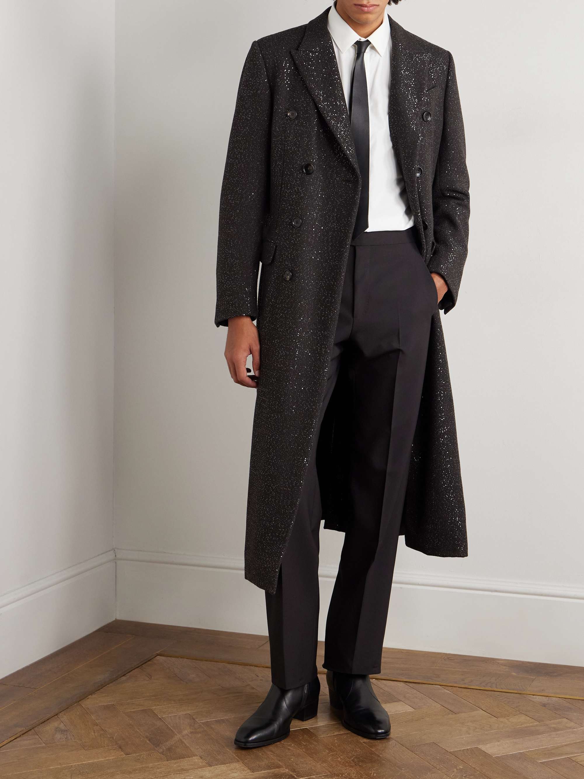 TOM FORD