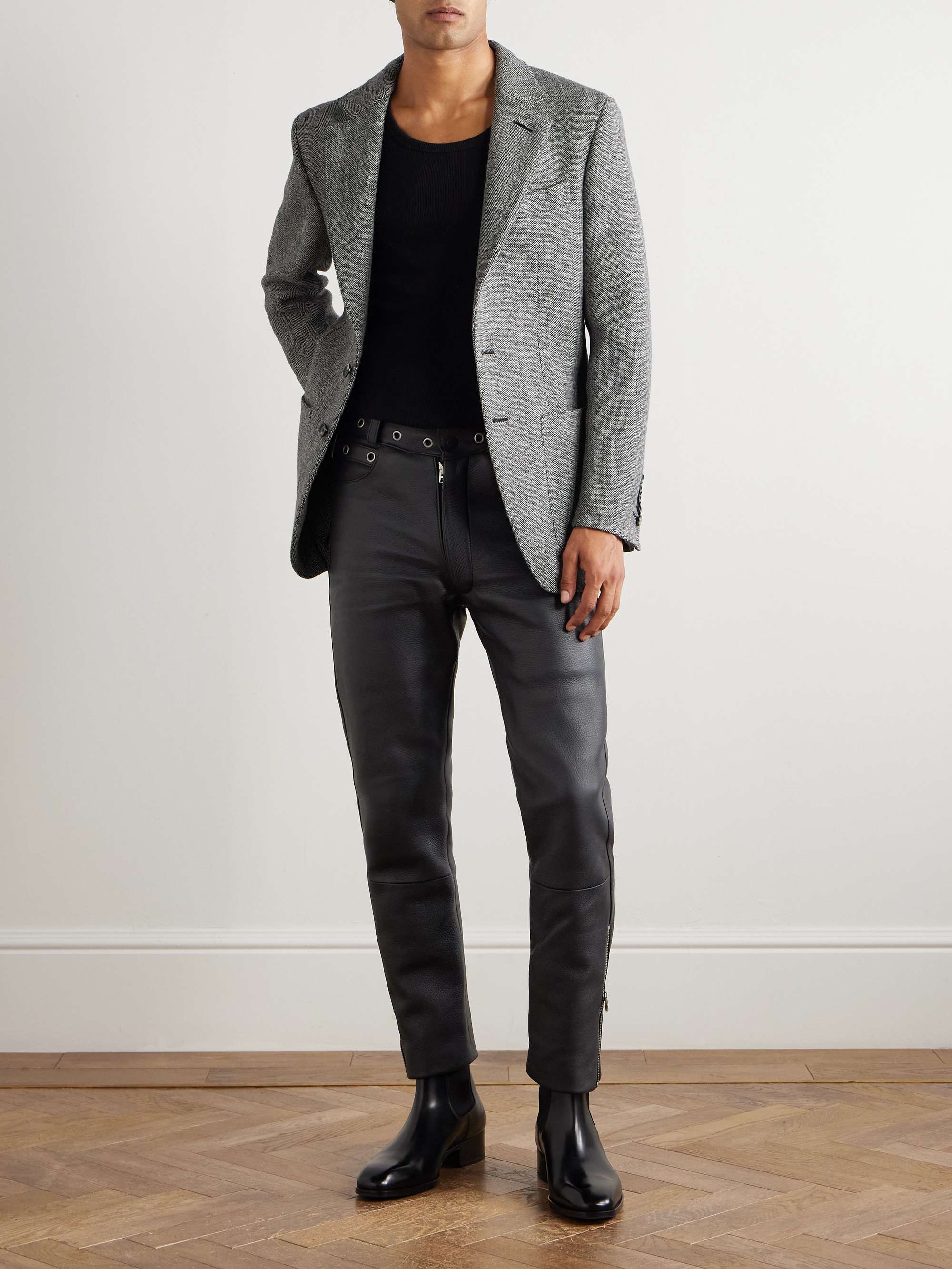 TOM FORD