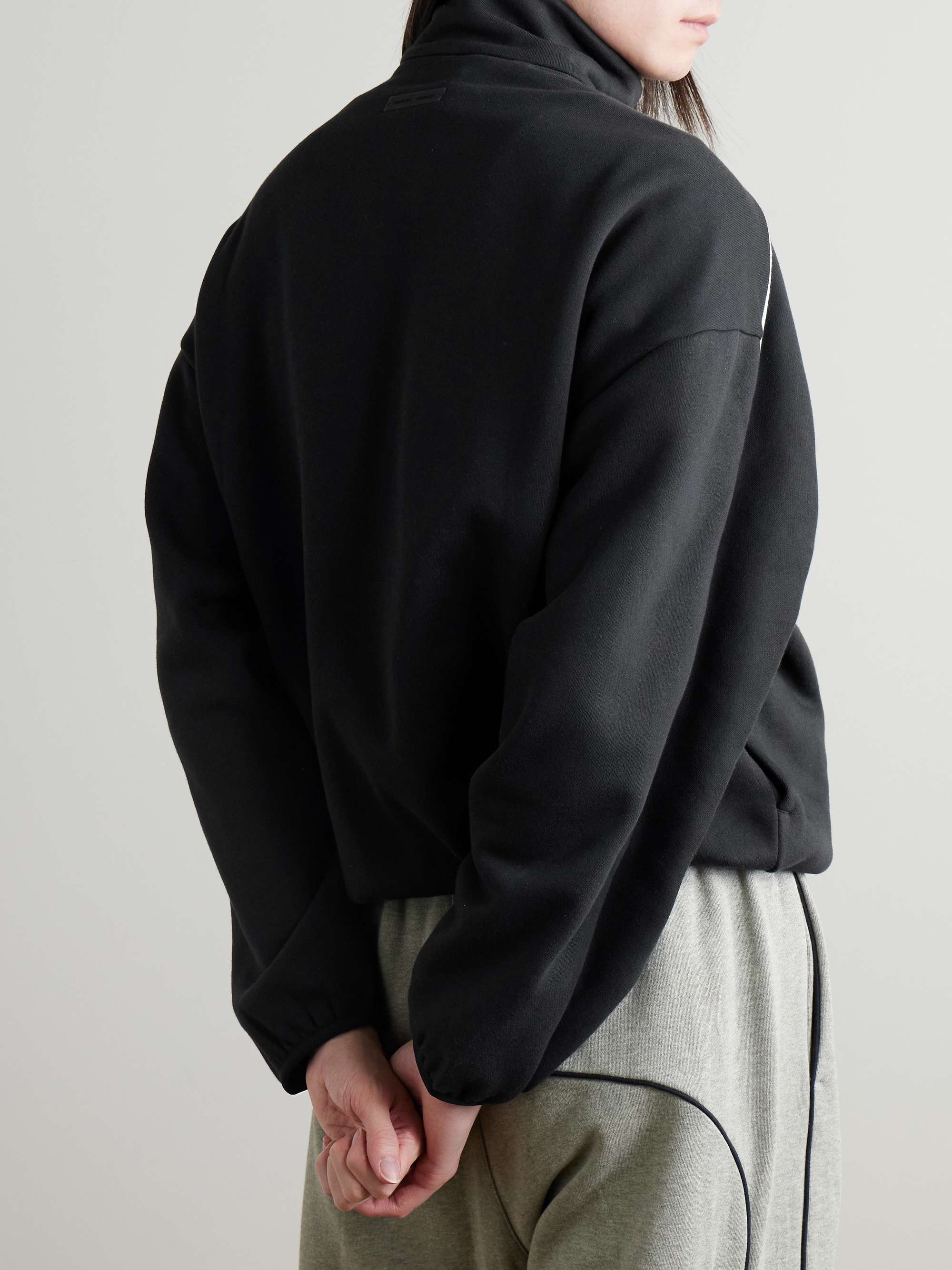 FEAR OF GOD ESSENTIALS