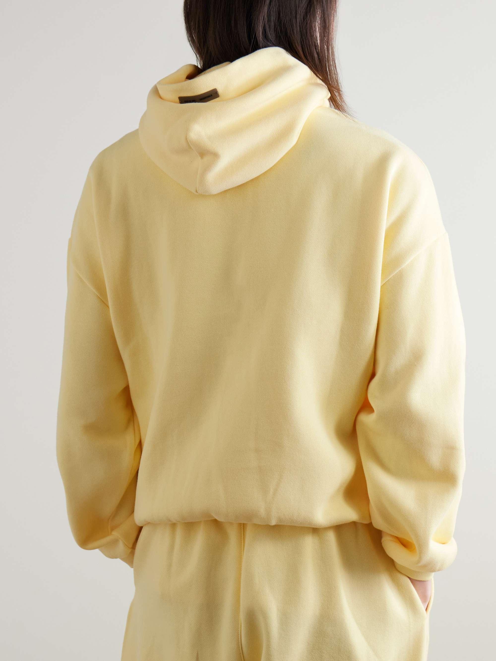 FEAR OF GOD ESSENTIALS