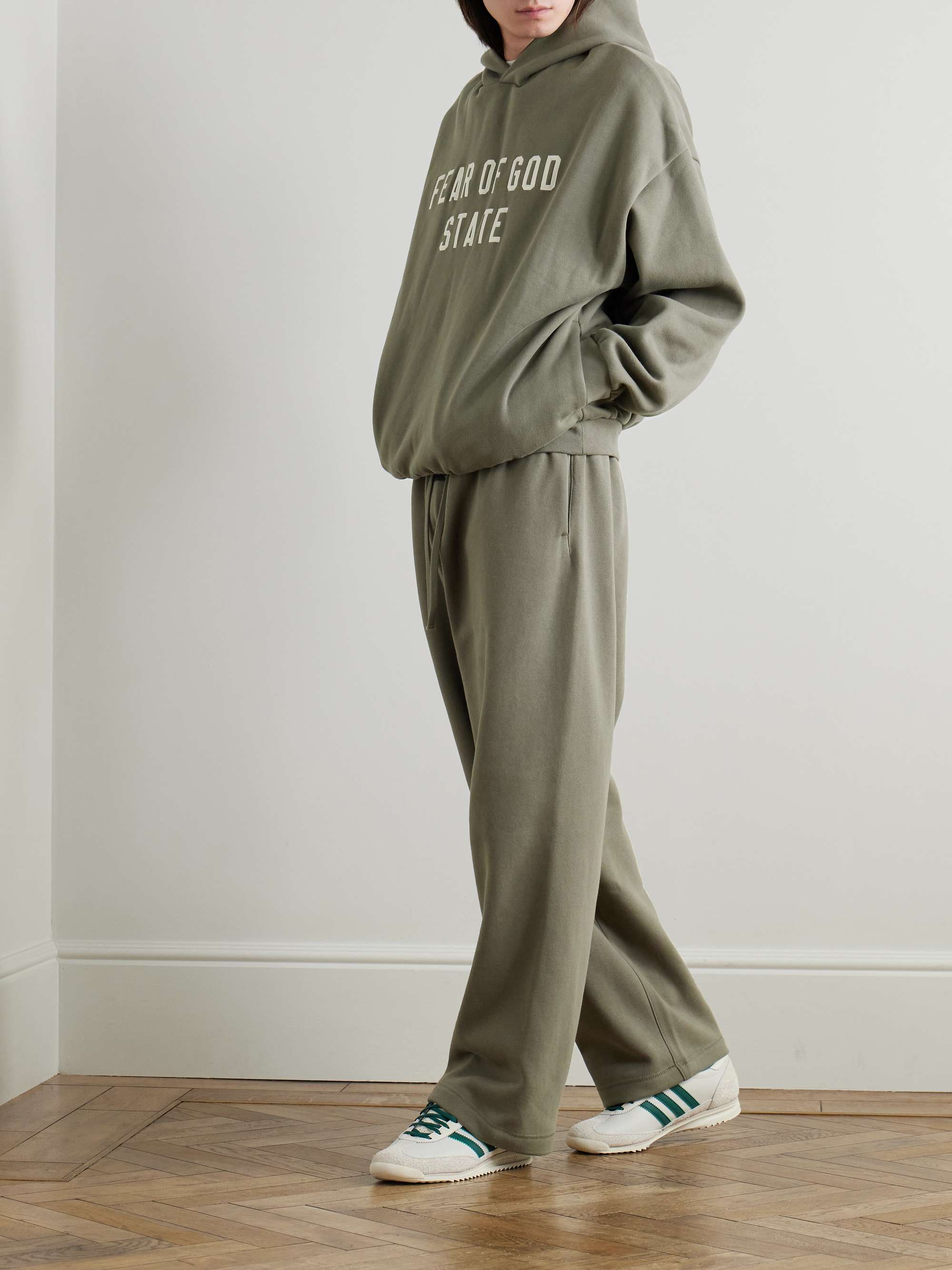 FEAR OF GOD ESSENTIALS