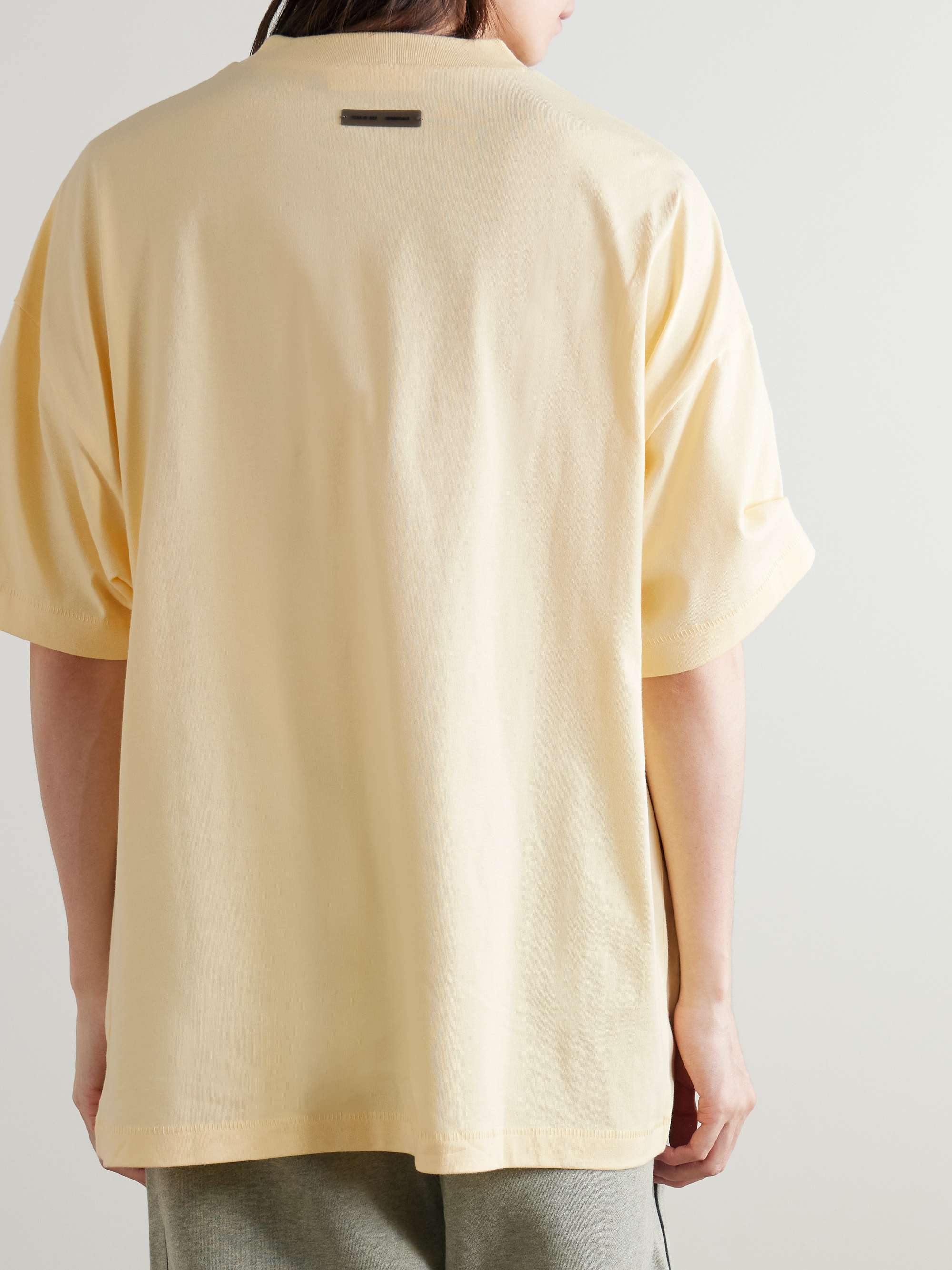 FEAR OF GOD ESSENTIALS