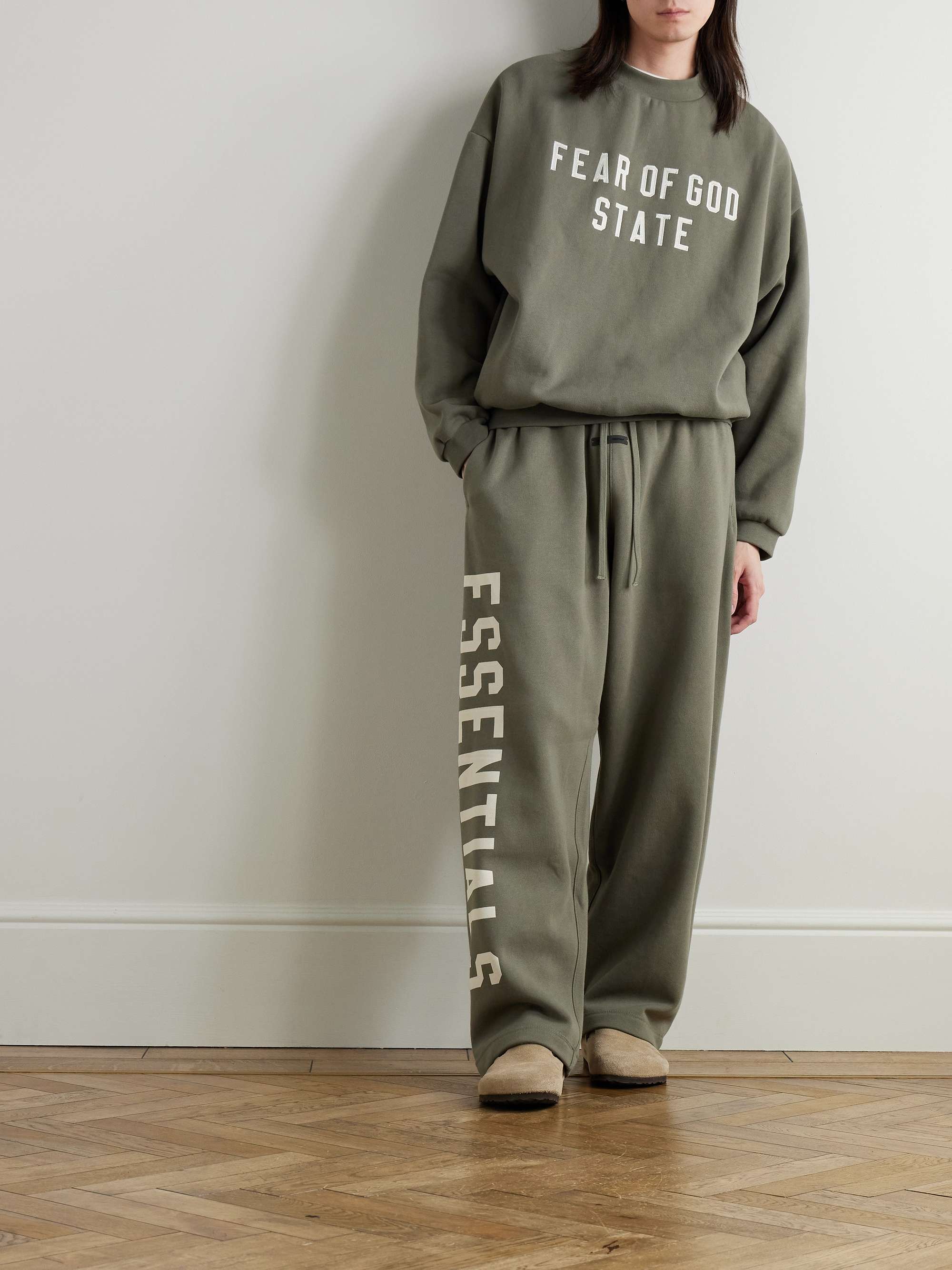 FEAR OF GOD ESSENTIALS