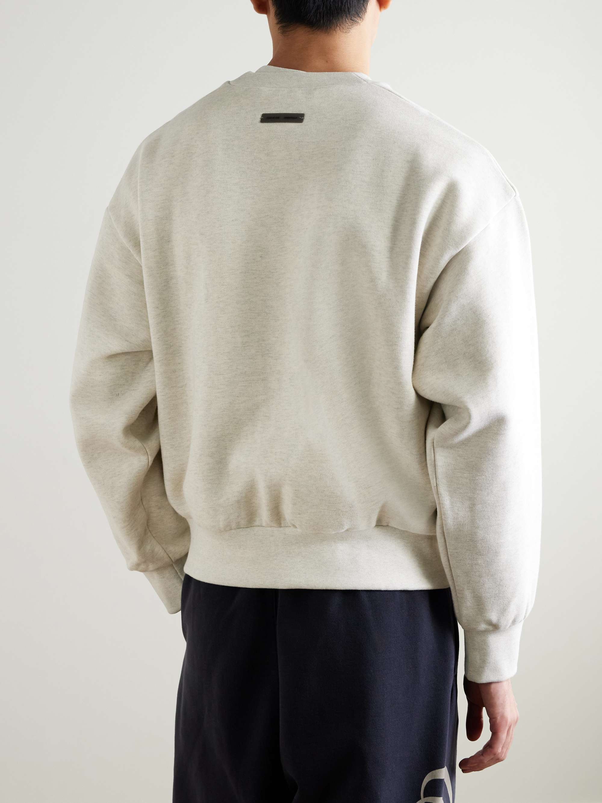 FEAR OF GOD ESSENTIALS