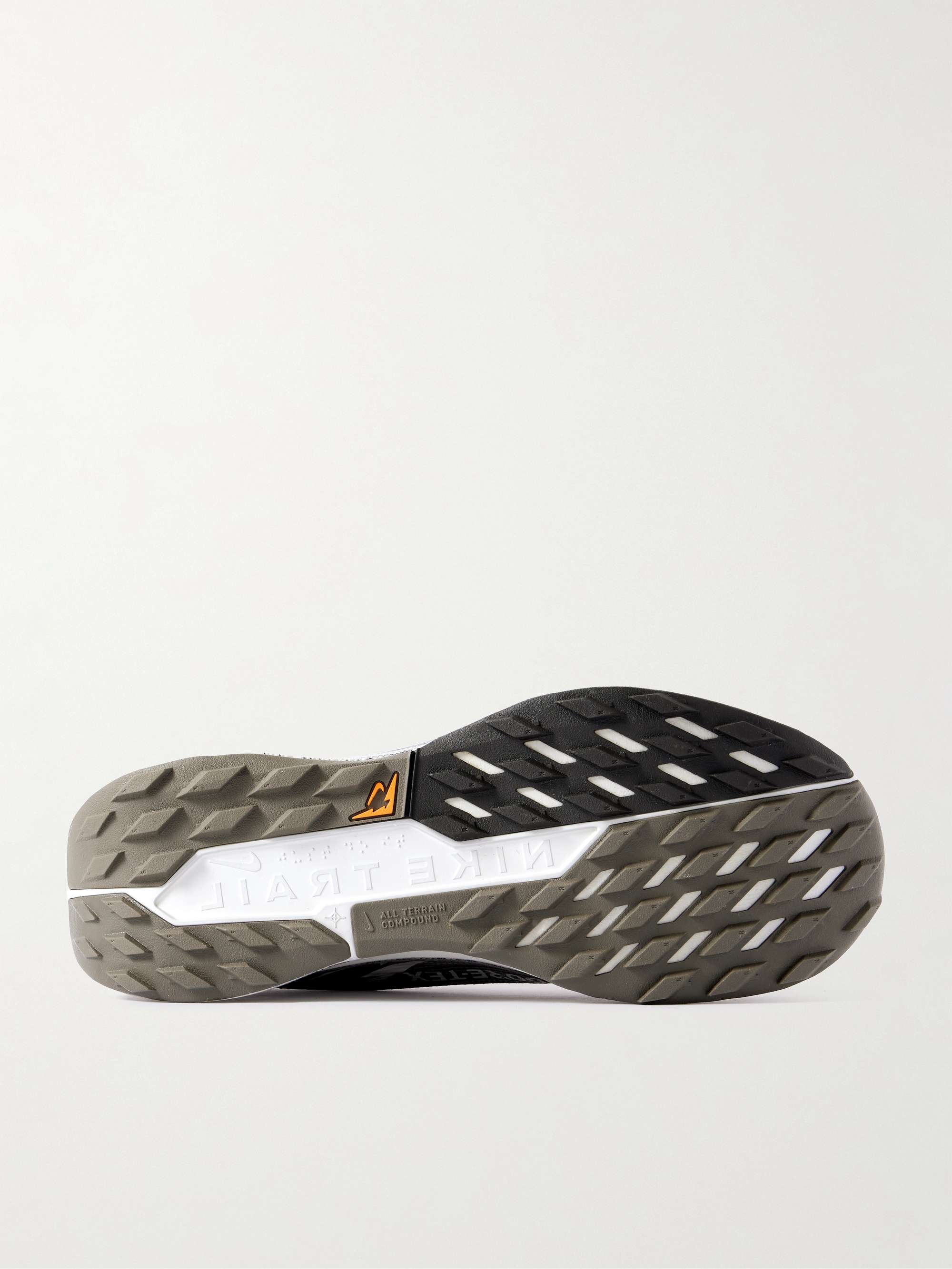 NIKE RUNNING