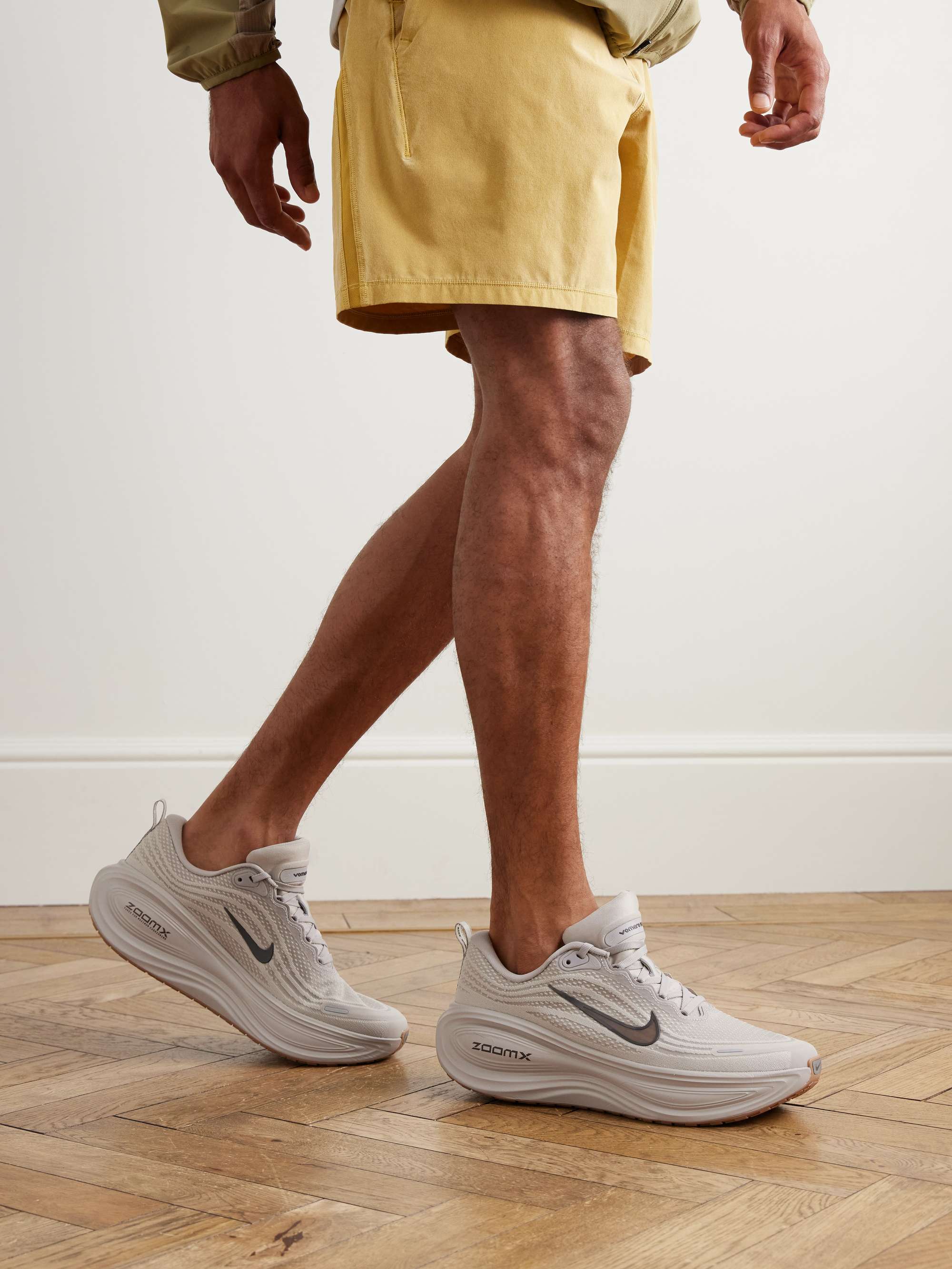 NIKE RUNNING