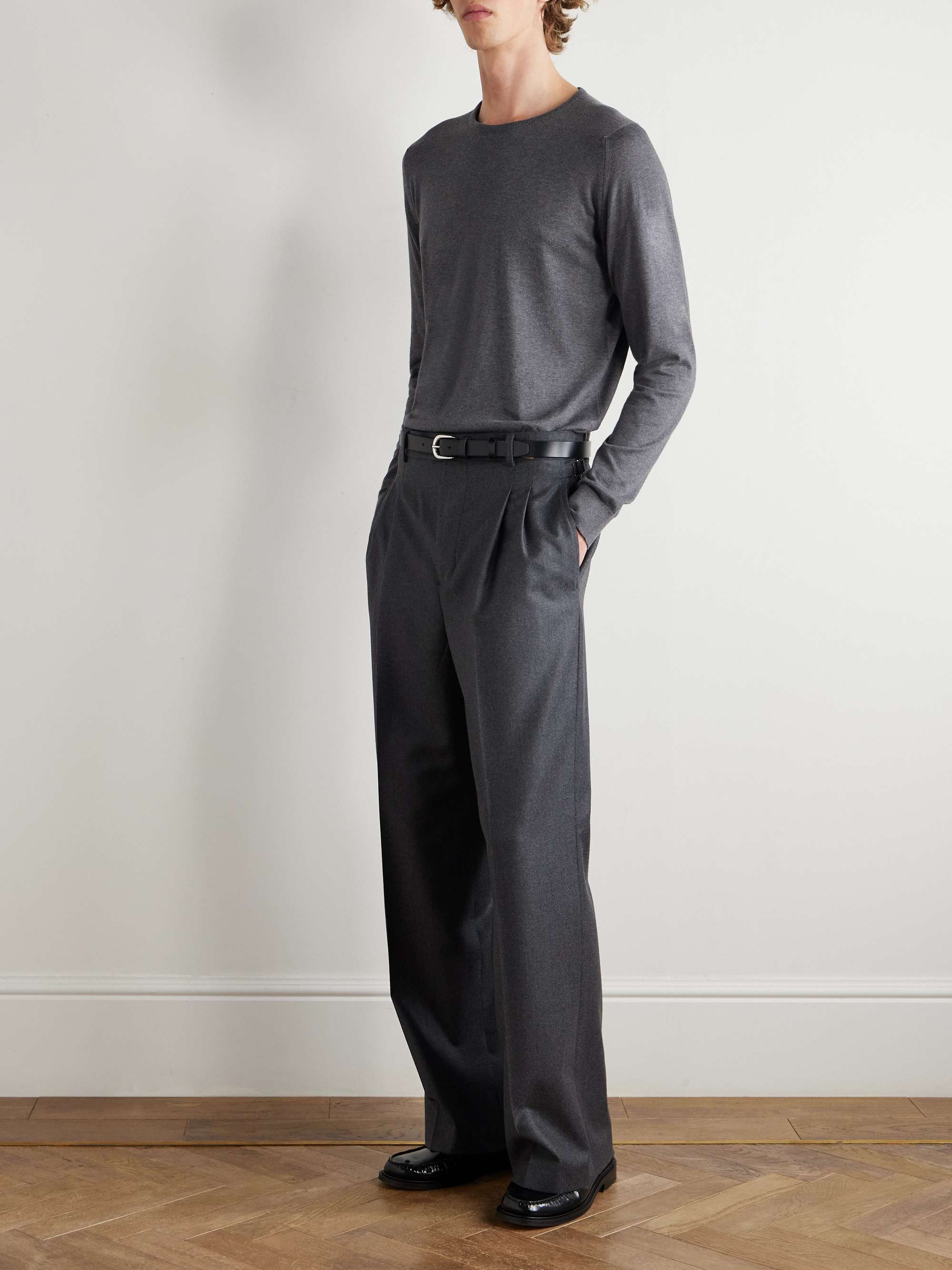 JOHN SMEDLEY Sea Island Cotton Sweater