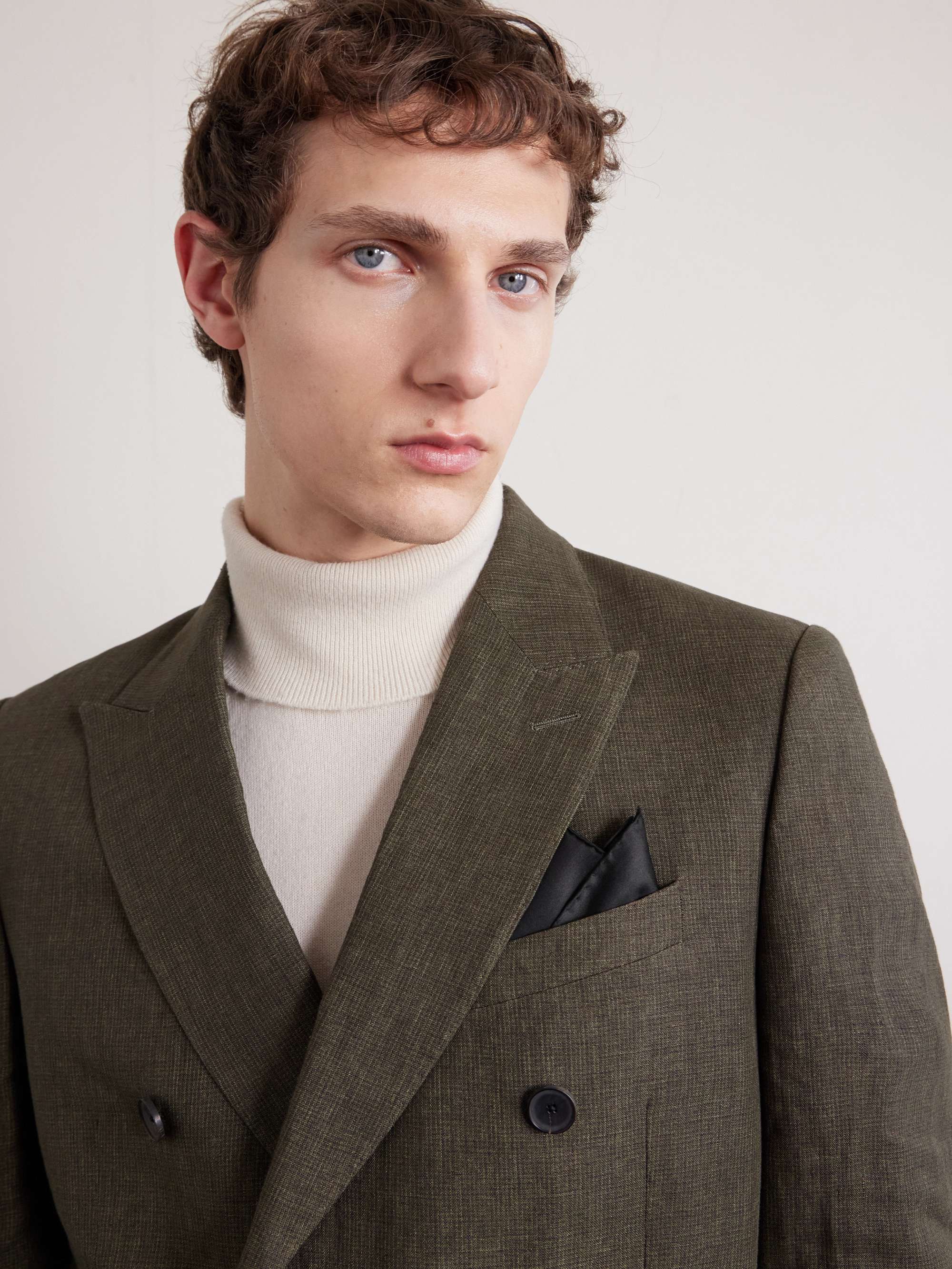 CHARVET Silk Pocket Square