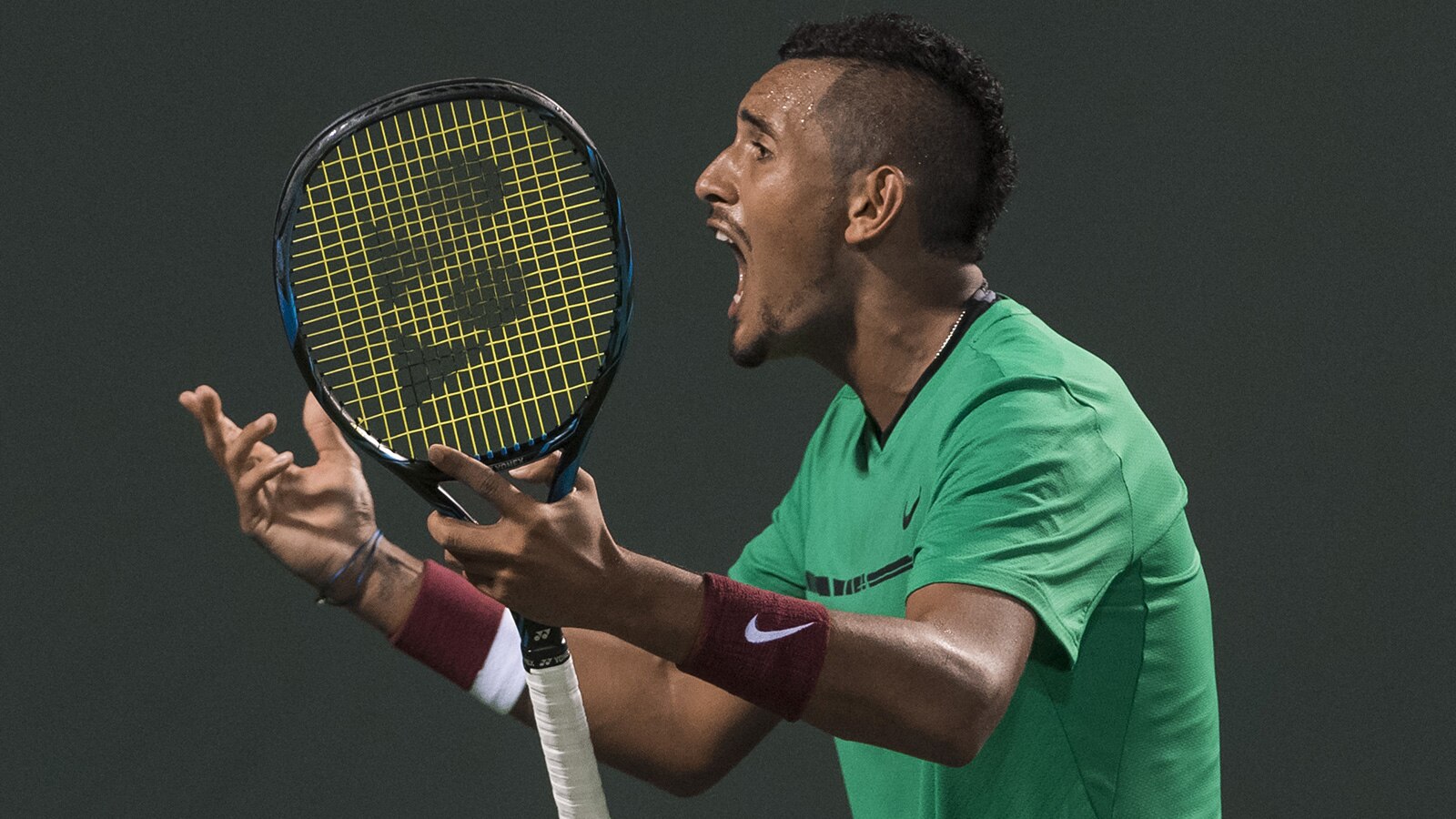 Теннис бад хомбург 2024 сетка. Nick Kyrgios Racquet. Ник Кирьос с семьей