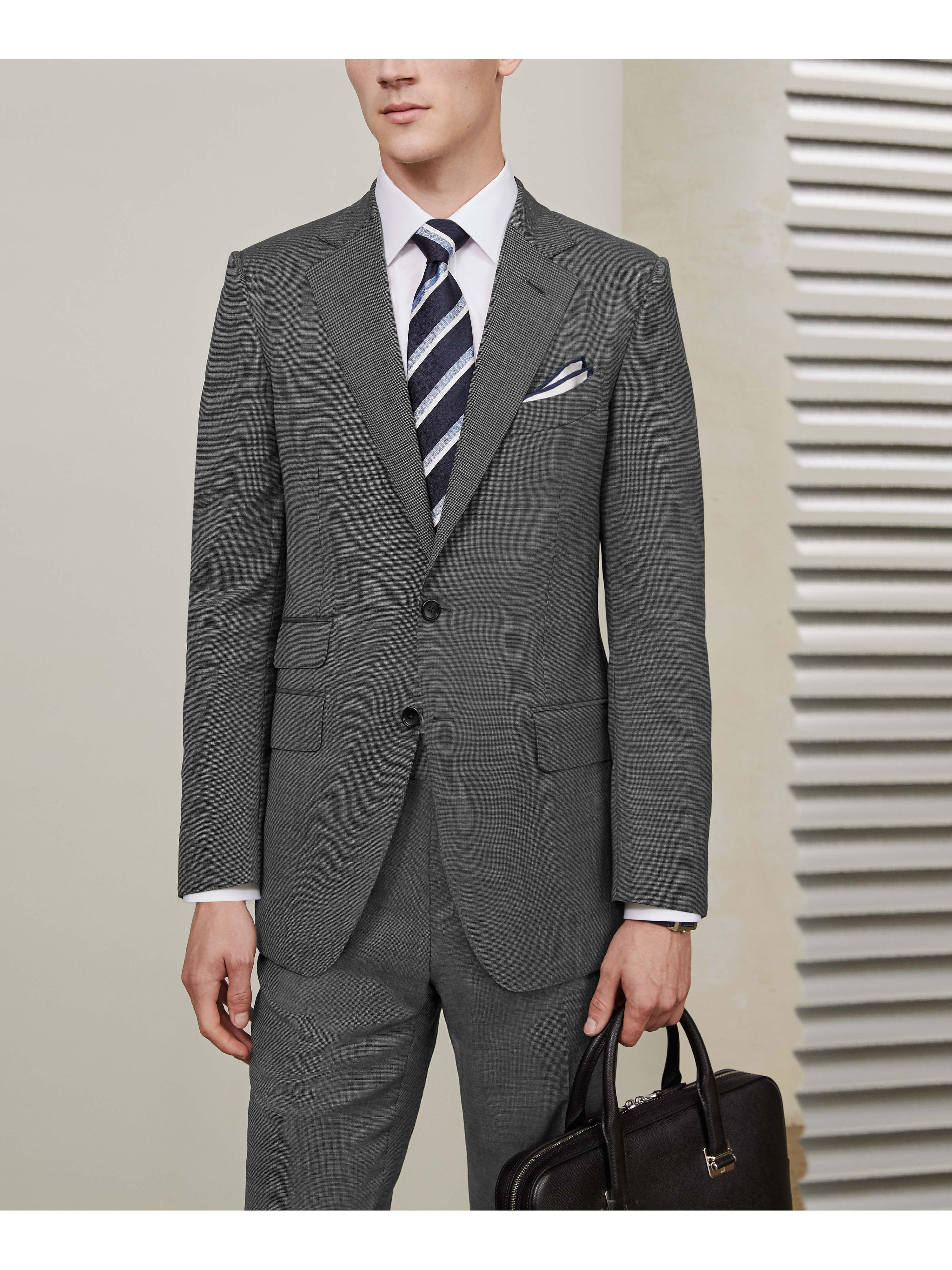 Dress Code: The Modern Man's Guide To Work (And WFH) Wear | The 年末SALE❤新品 wacko ×Ms.brothers maria Tシャツ/カットソー(半袖/袖なし)