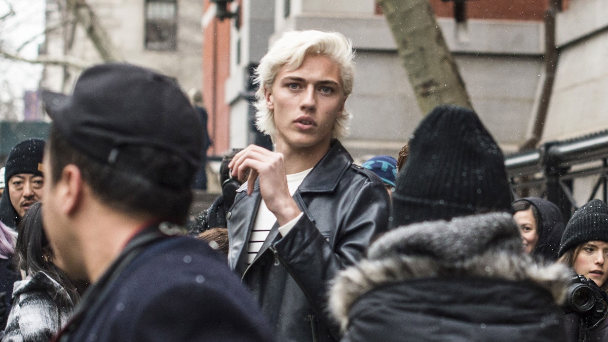 Why Are So Many Men Dyeing Their Hair Blonde? | The Journal | MR PORTER Why Are So Many Men Dyeing Their Hair Blonde? | The Journal | MR PORTER