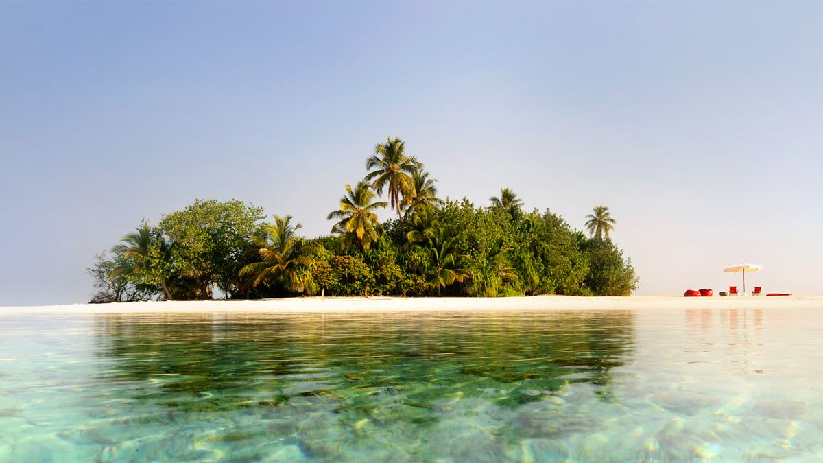 Follow That Sun | The Journal | MR PORTER Follow That Sun