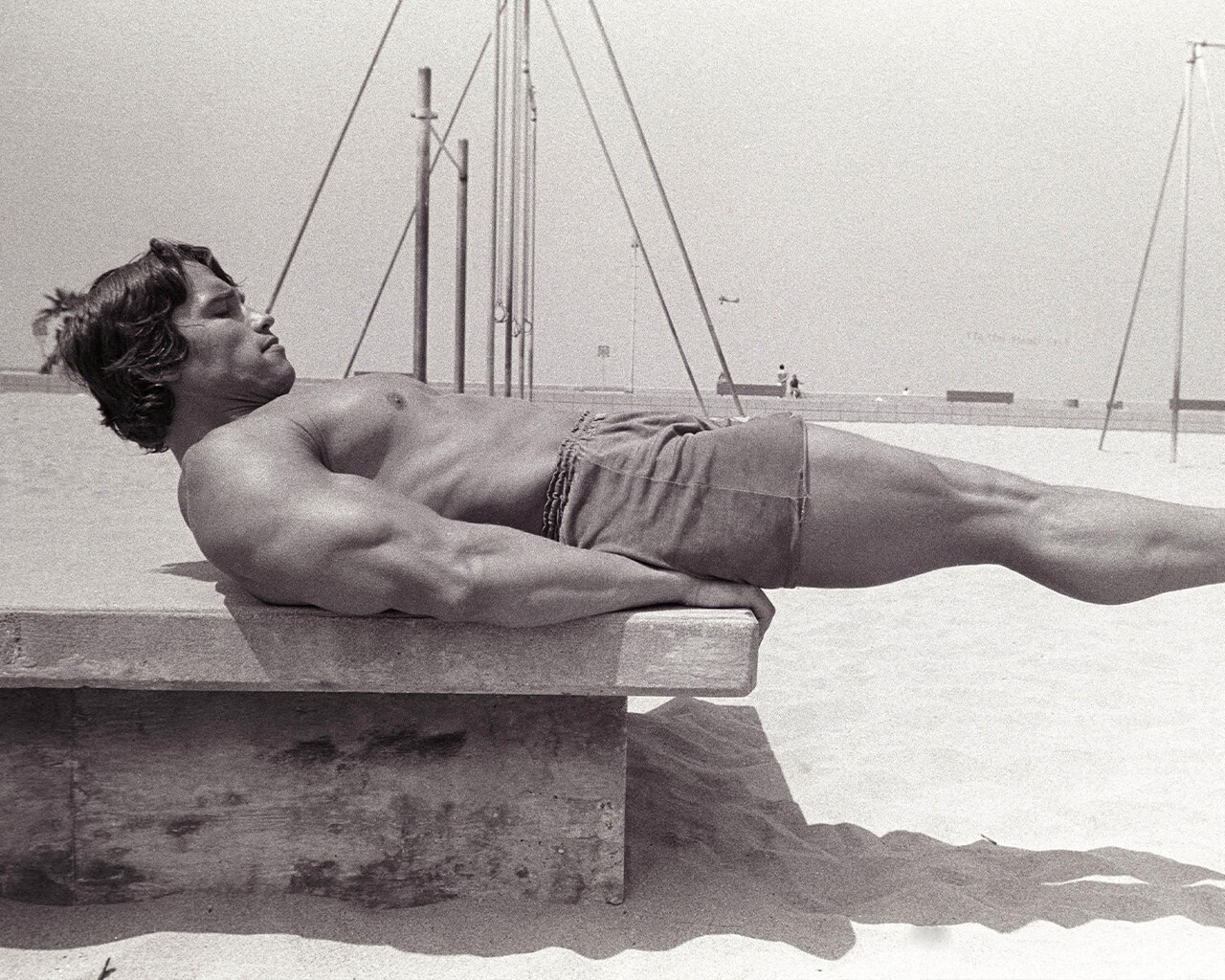 Lifestyle The Mental Health Impacts Of Negative Male Body Image The Journal Mr Porter