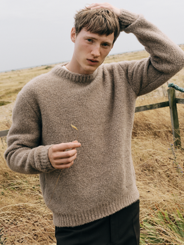 KNITWEAR Category Carousel 1 360 x 480