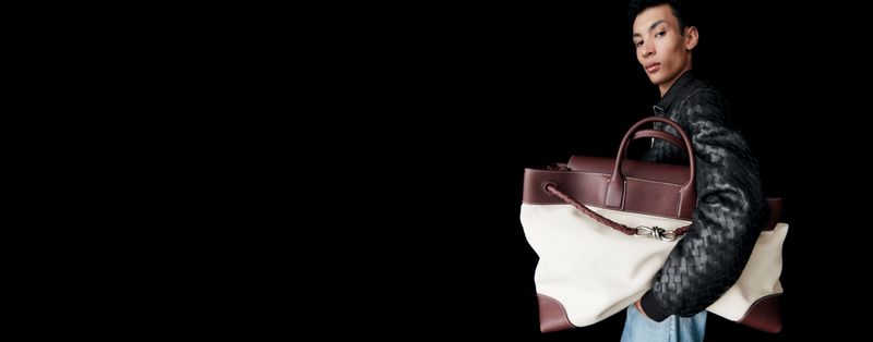 07.11.24_EIP_BOTTEGA_CR-PS_A HERO 1 - PLP Header Image Right aligned 1376x540