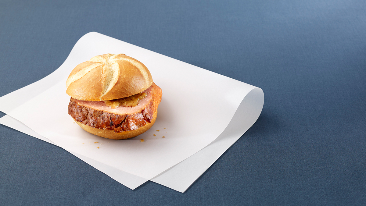 The All-Stars Of Stadium Snacks | The Journal | MR PORTER
