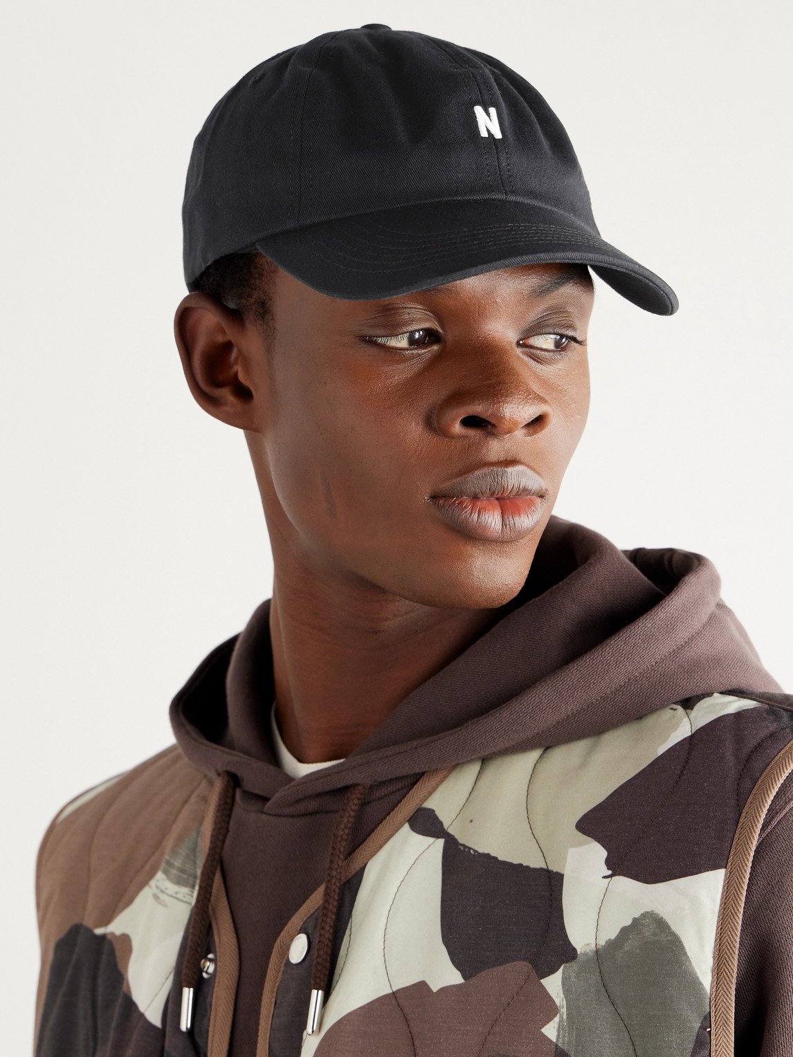 Shop Norse Projects Logo-embroidered Cotton-twill Baseball Cap In Black