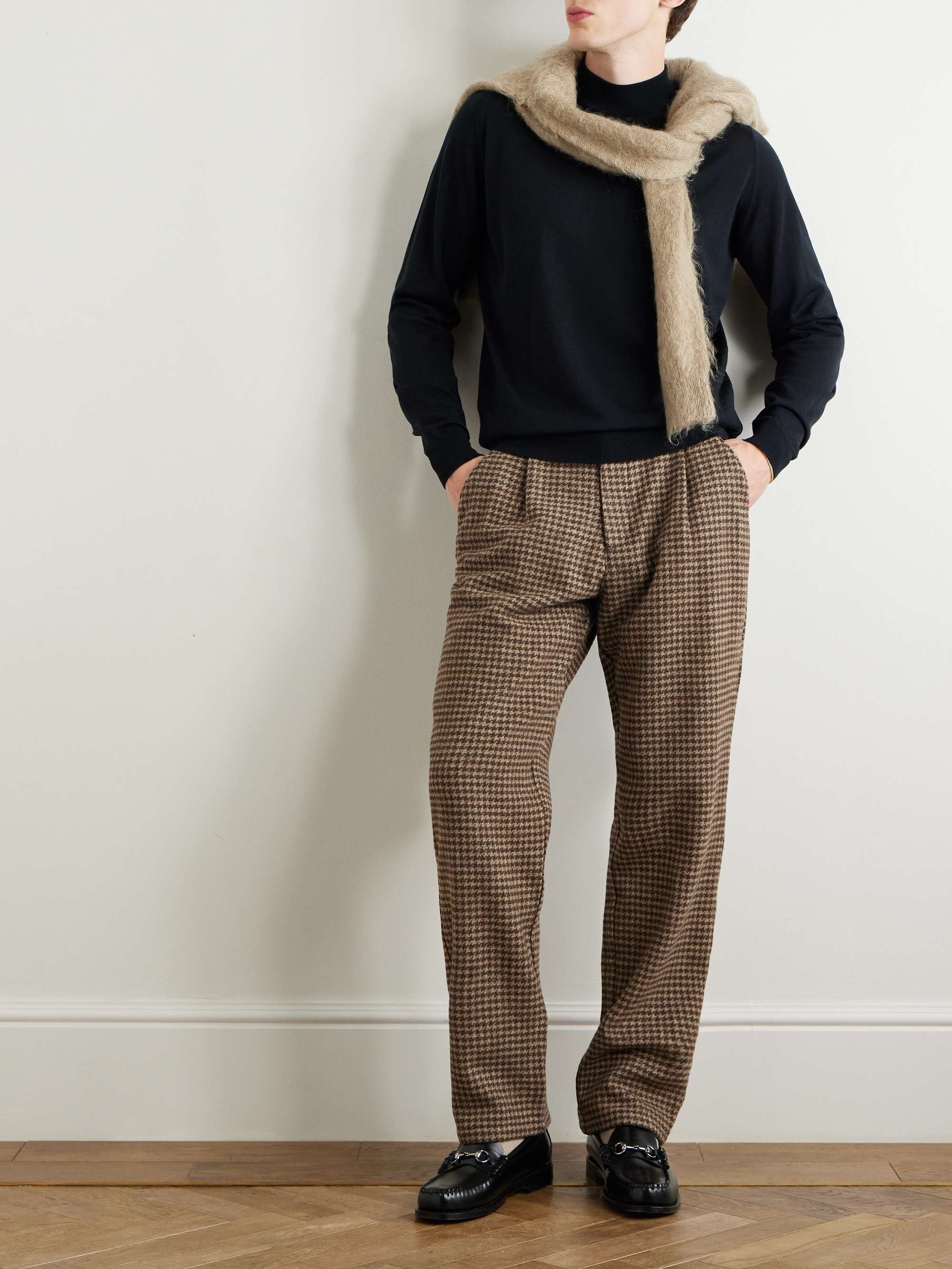 JOHN SMEDLEY Harcourt Mock-Neck Merino Wool Sweater