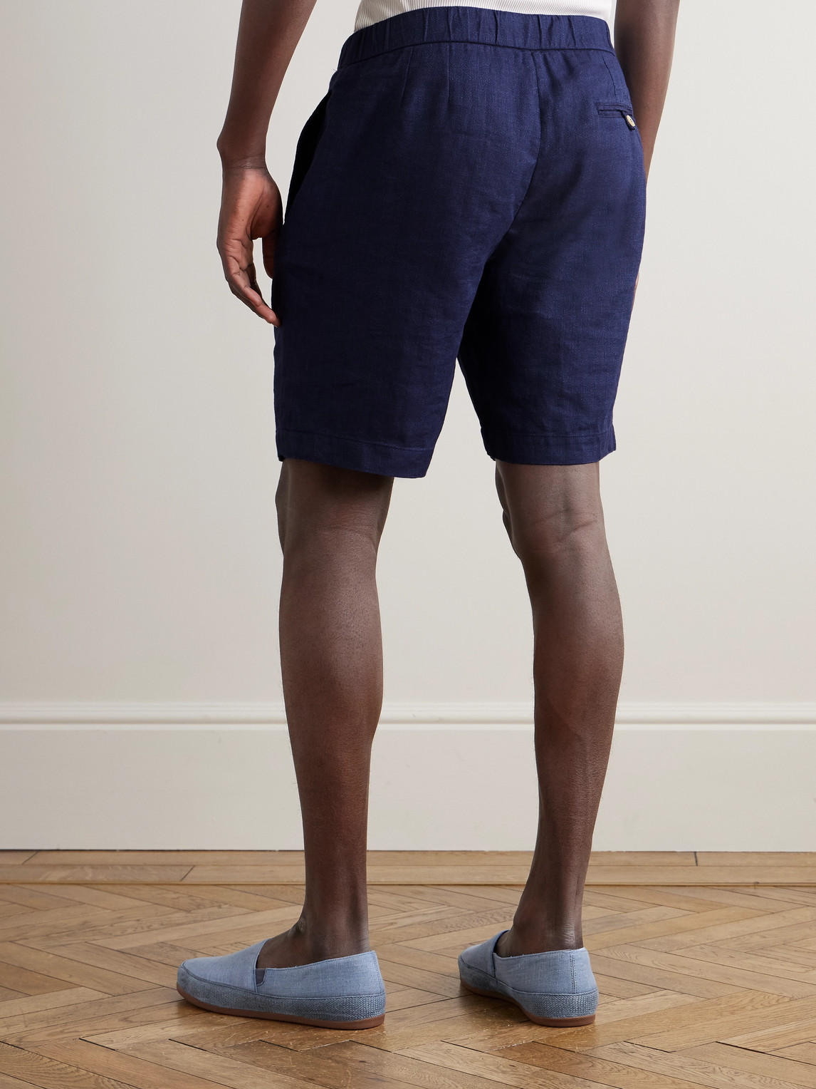 Shop Frescobol Carioca Felipe Slim-fit Linen And Cotton-blend Drawstring Shorts In Blue