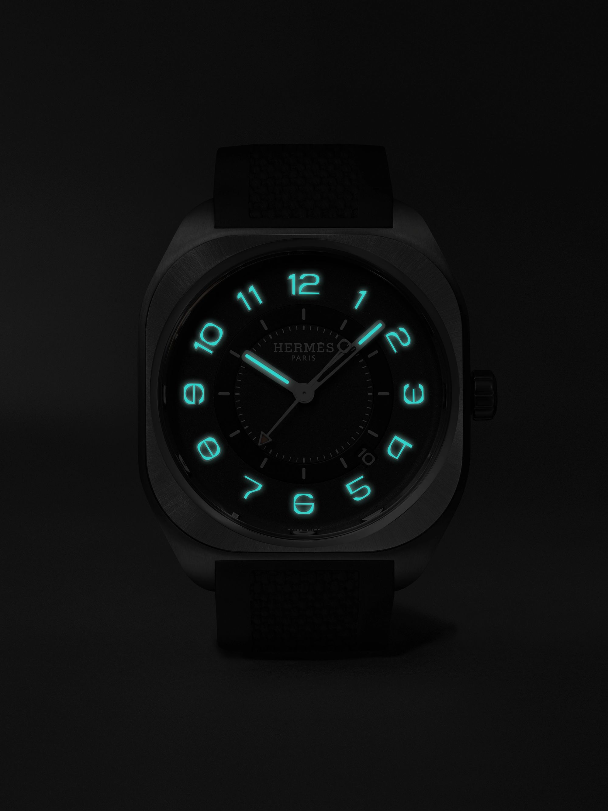 HERMÈS TIMEPIECES H08 Automatic 39mm DLC-Coated Titanium and Rubber Watch, Ref. No. 049428WW00