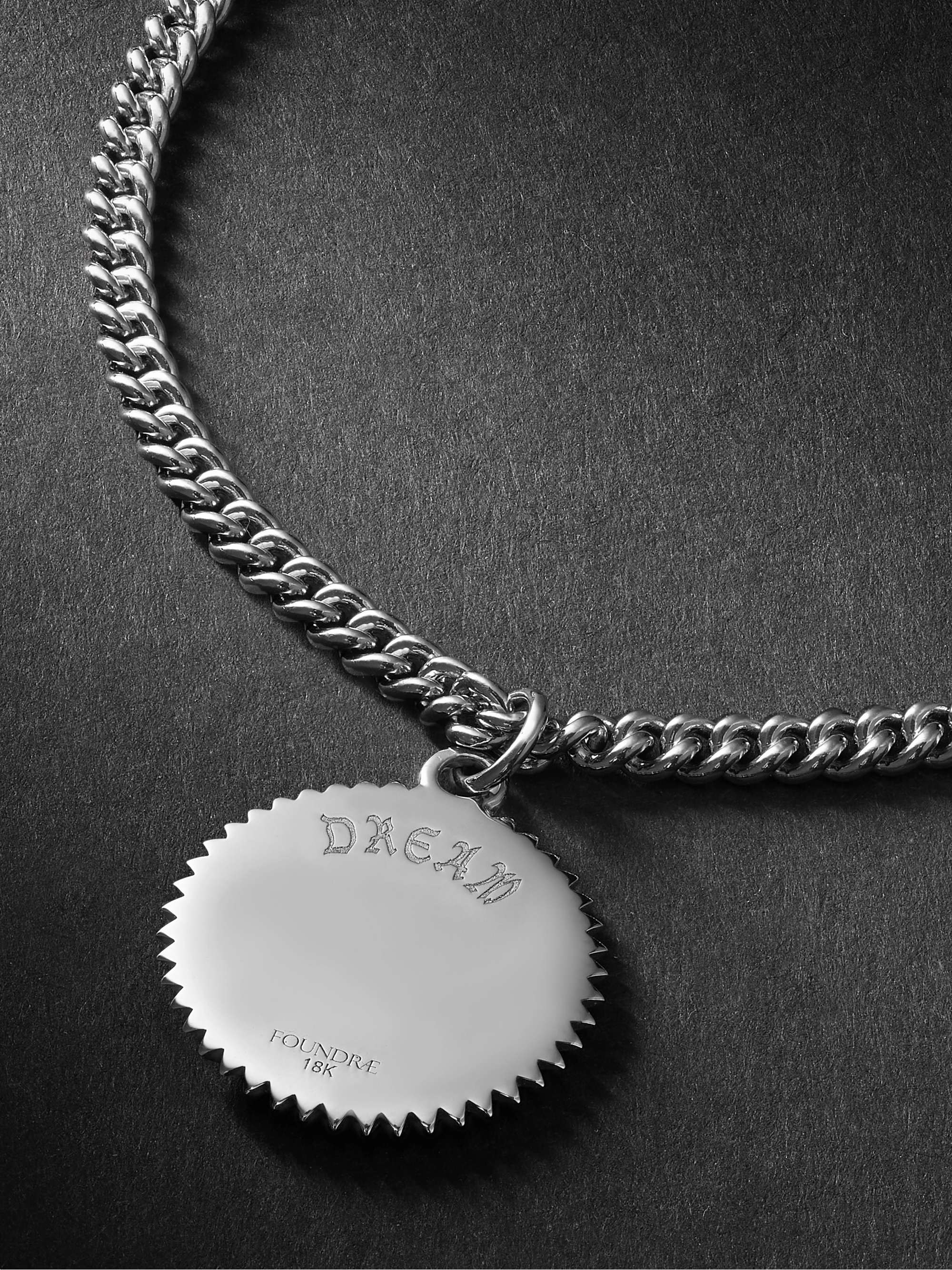 FOUNDRAE Dream White Gold Diamond Pendant Necklace