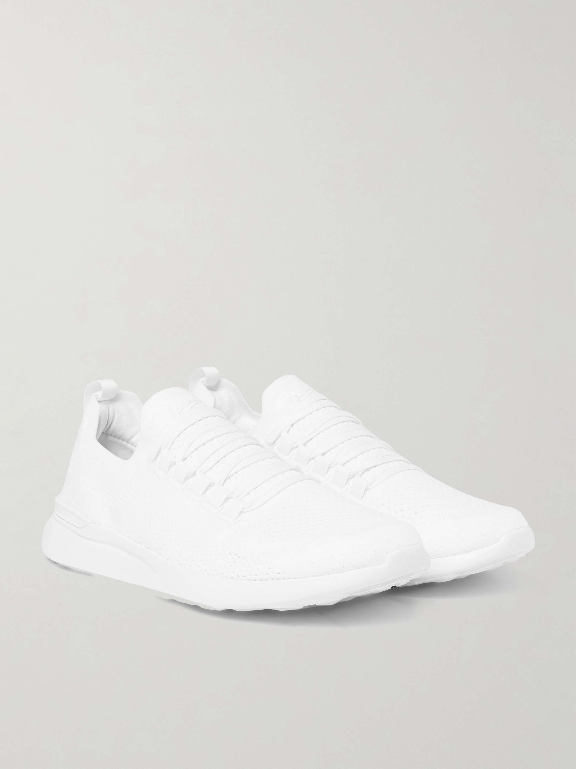 APL ATHLETIC PROPULSION LABS حذاء سنيكرز للركض Breeze من قماش TechLoom