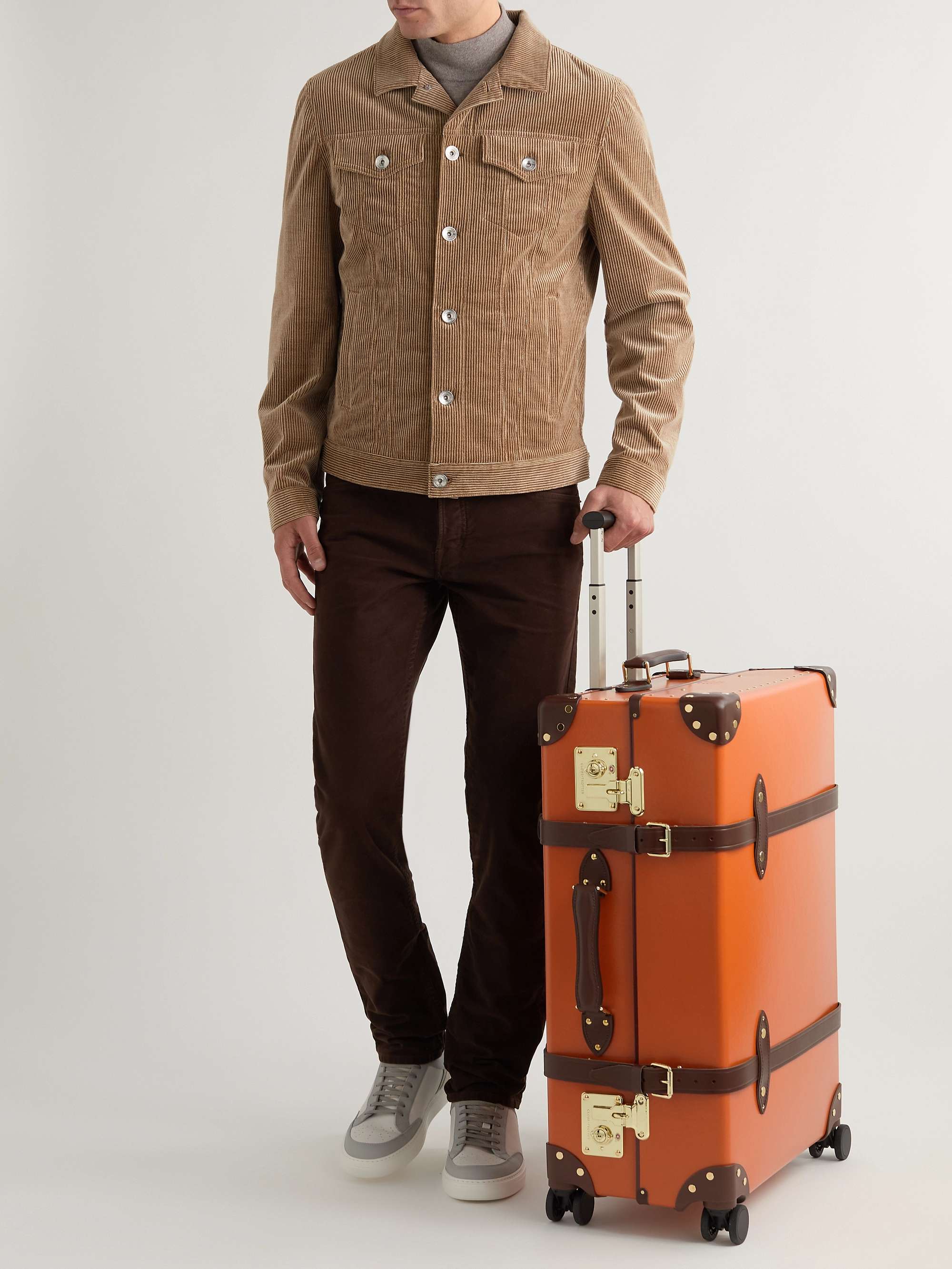 GLOBE-TROTTER 
