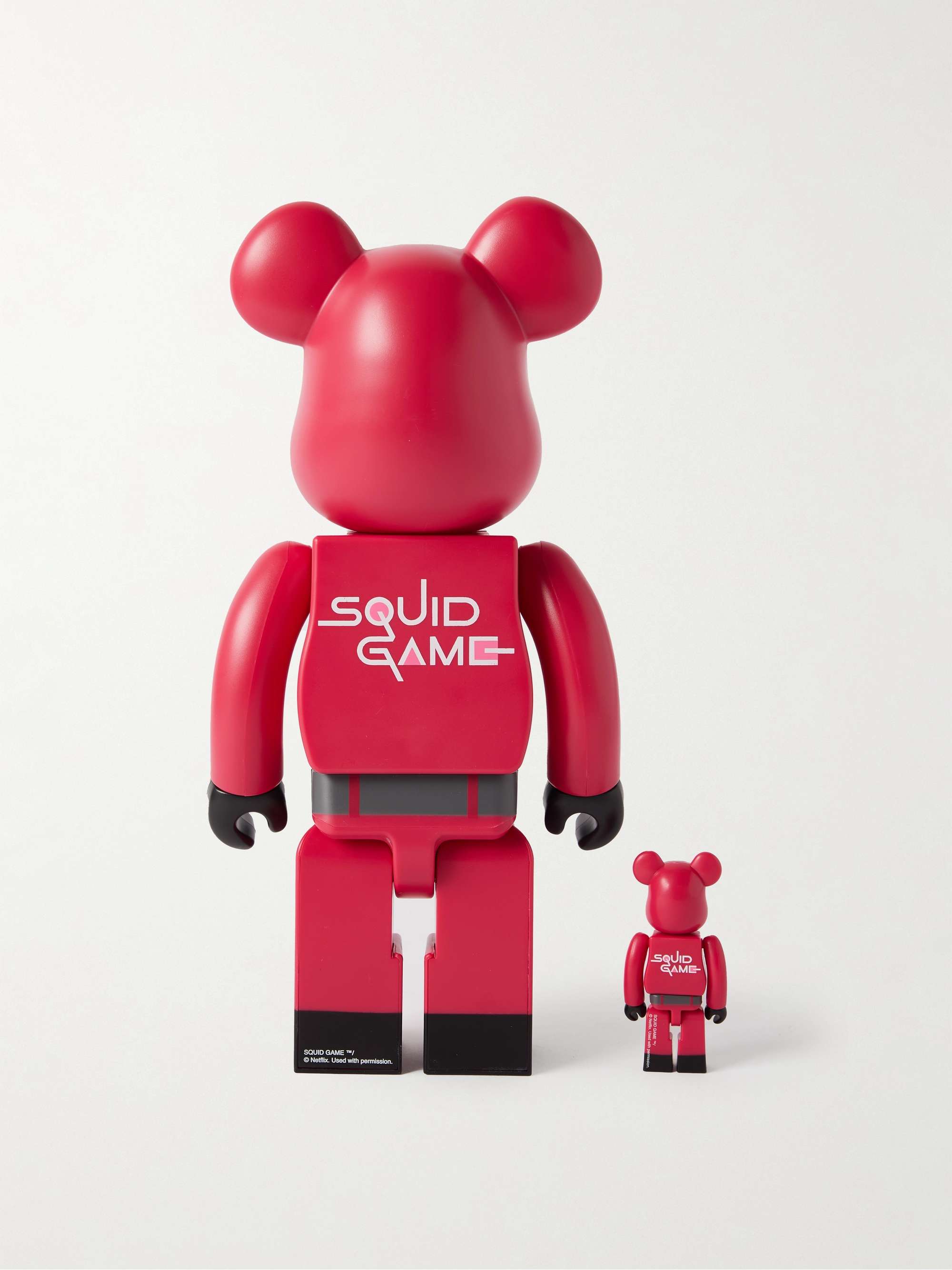 BE@RBRICK + Squid Game Set aus 100% und 400% Dekofiguren aus bedrucktem PVC