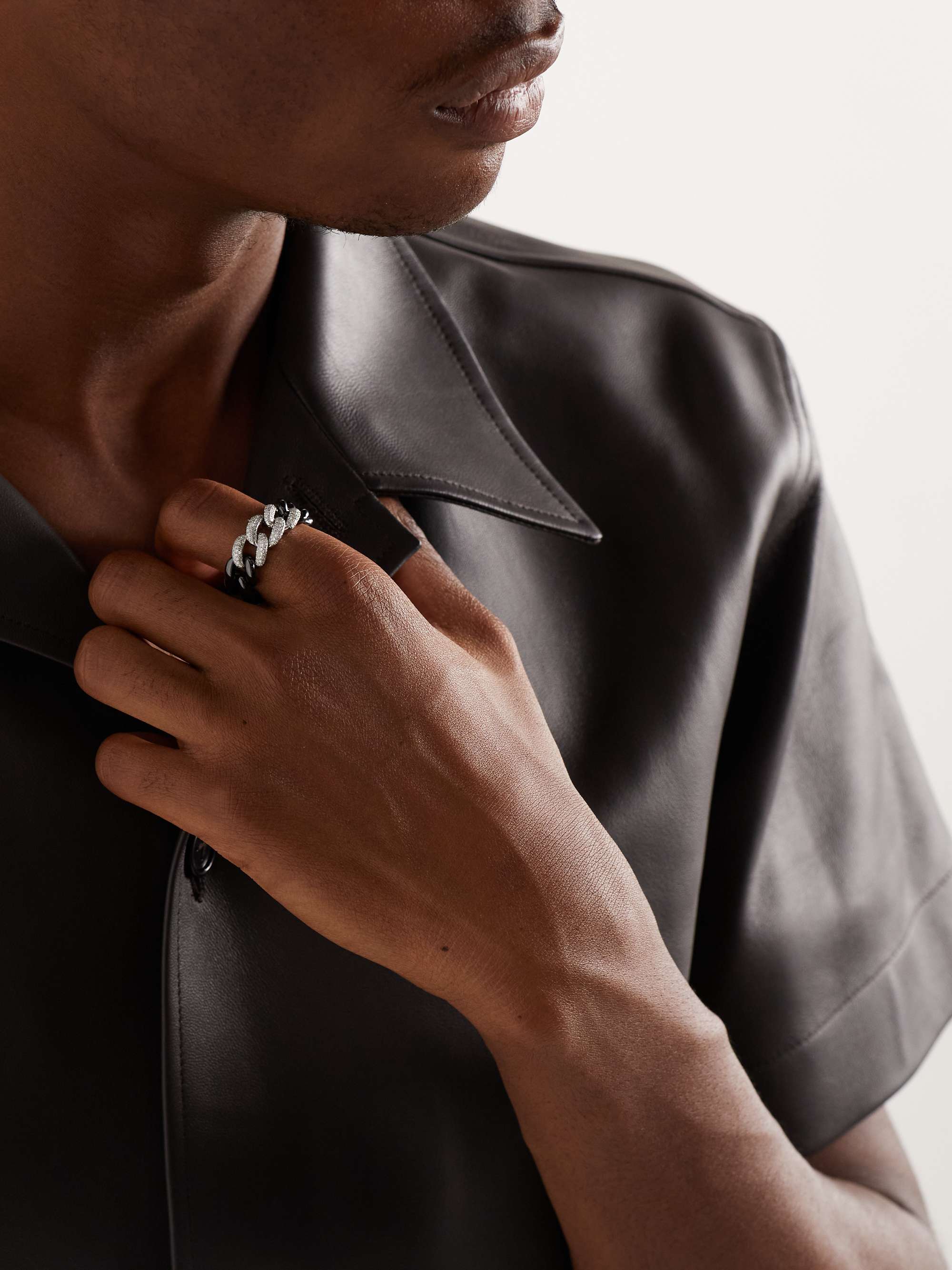 SHAY Link White Gold, Ceramic and Diamond Ring
