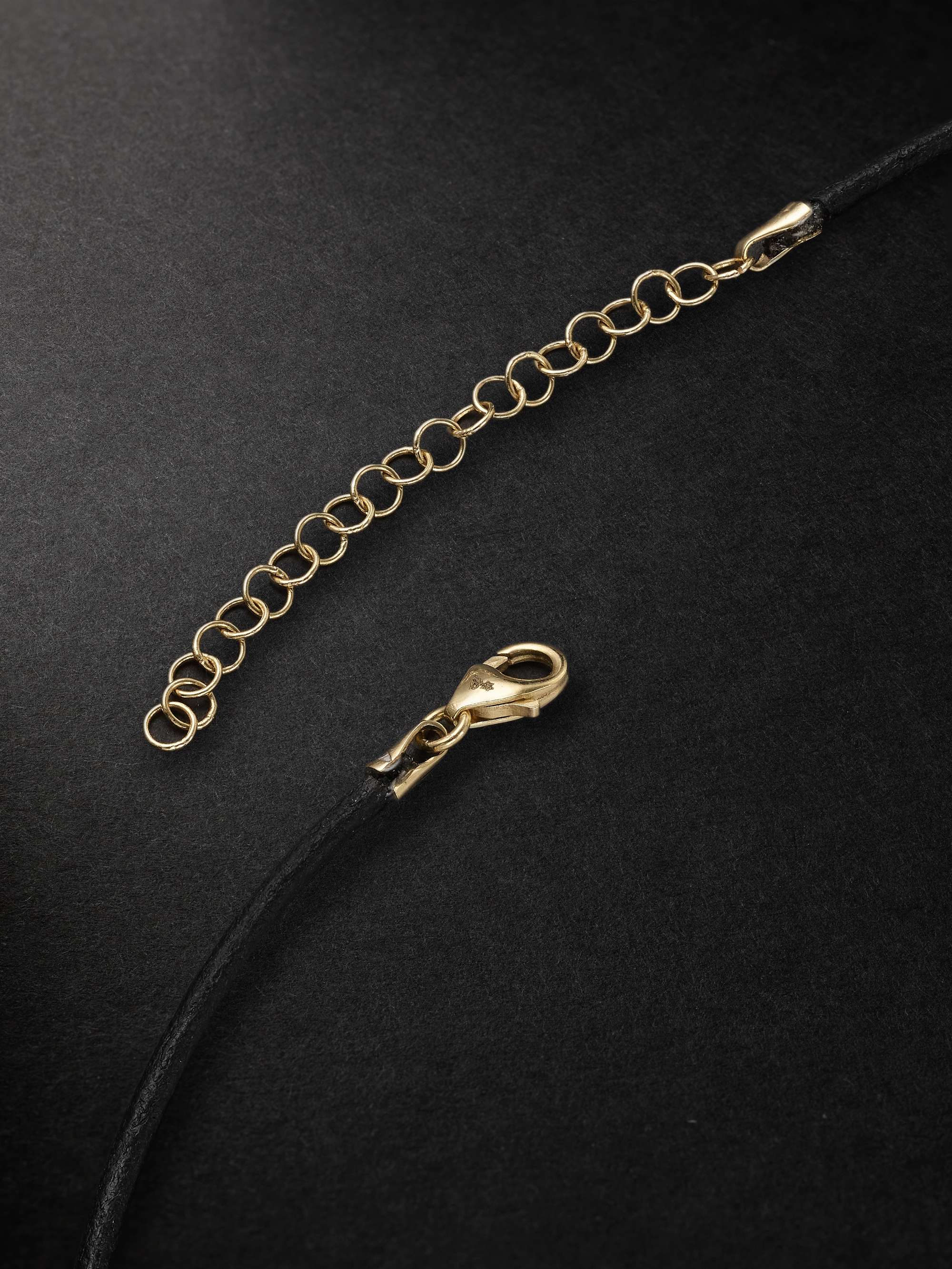 JENNY DEE JEWELRY عقد Totem من الذهب عيار 18 قيراط والجلد والسوجيليت والألماس