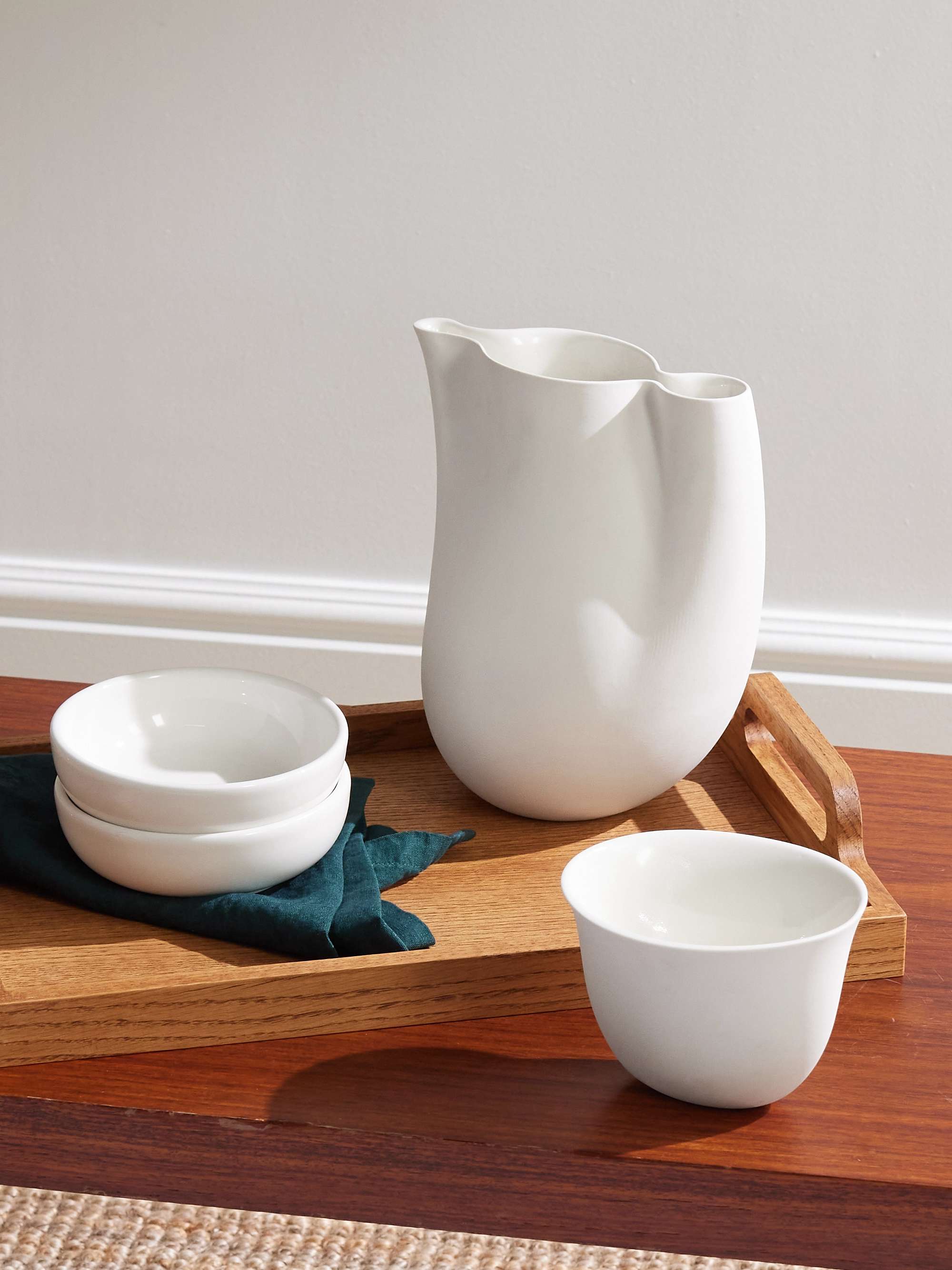 AUTOTELIC OBJECTS Tazza in porcellana