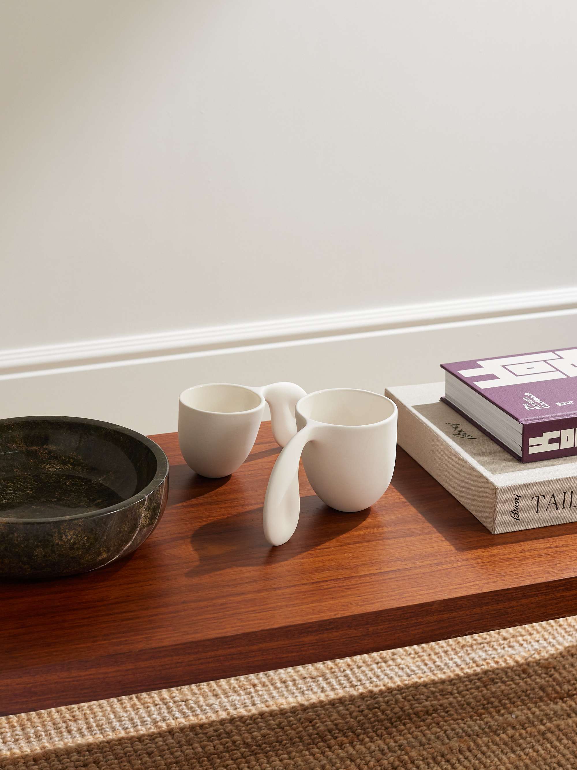 AUTOTELIC OBJECTS Tazza grande in porcellana