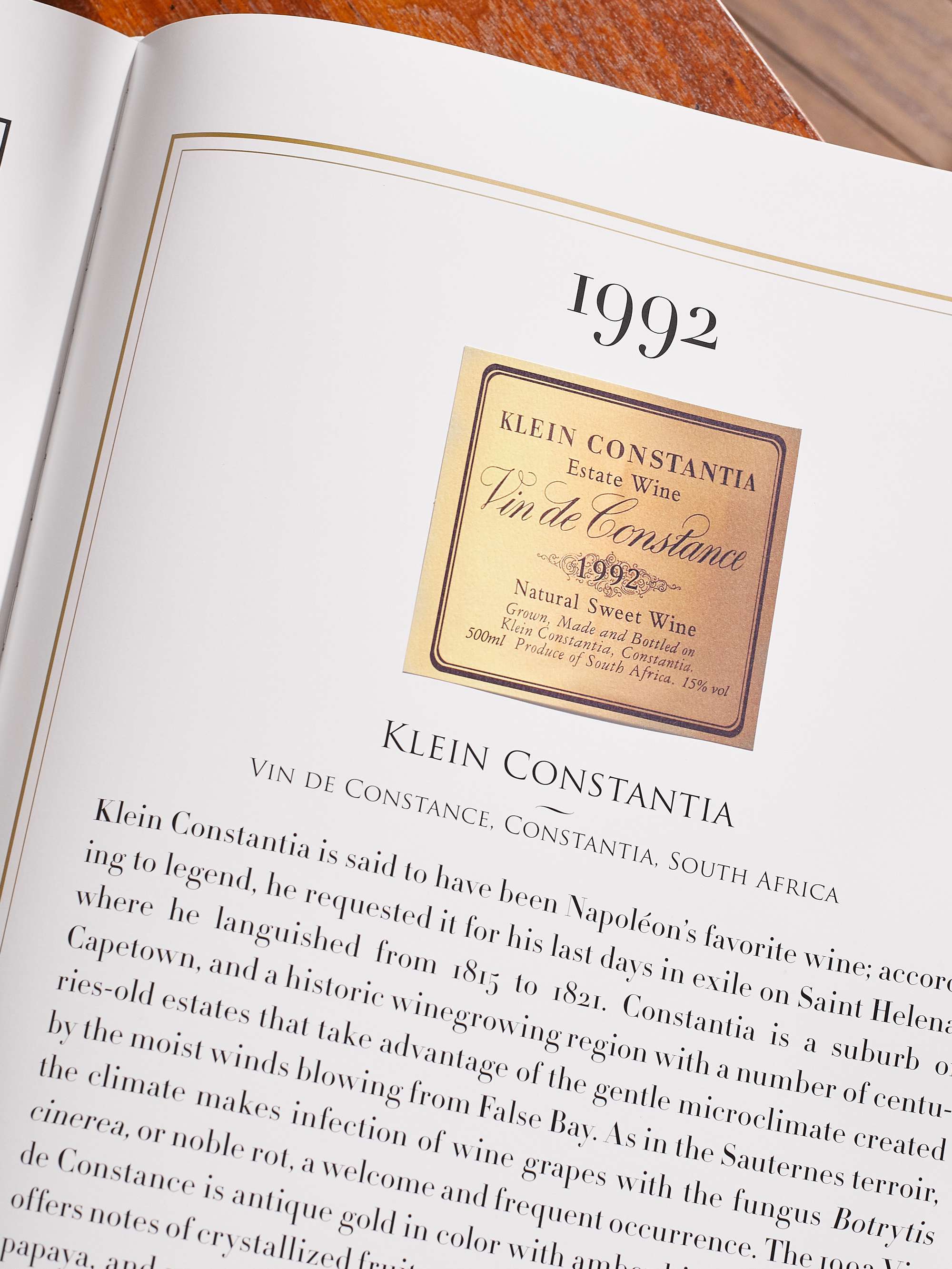 ASSOULINE The Impossible Collection of Wine Cloth-Bound Book